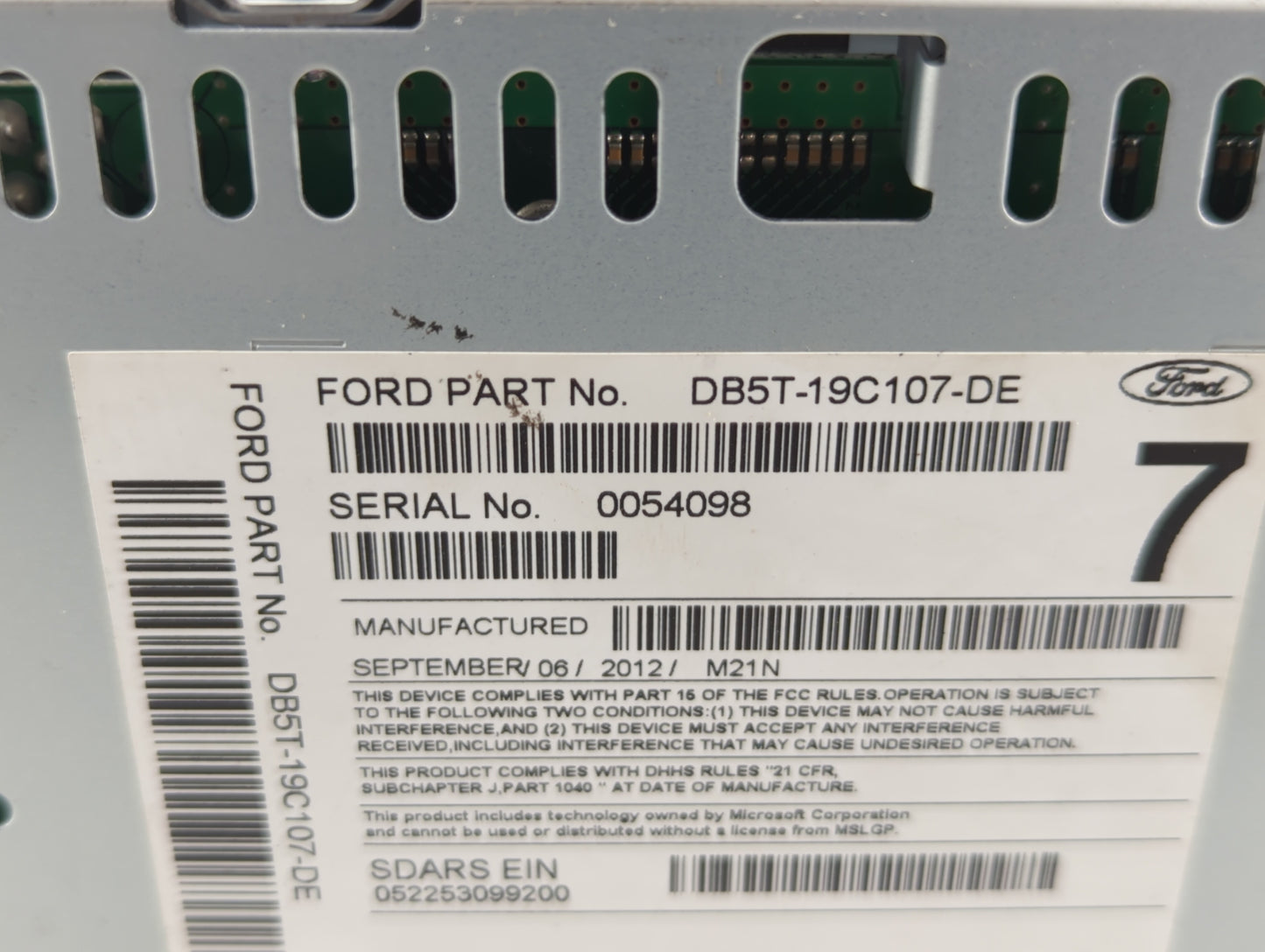 2013-2013 Ford Explorer Am Fm Cd Player Radio Receiver - Oemusedautoparts1.com