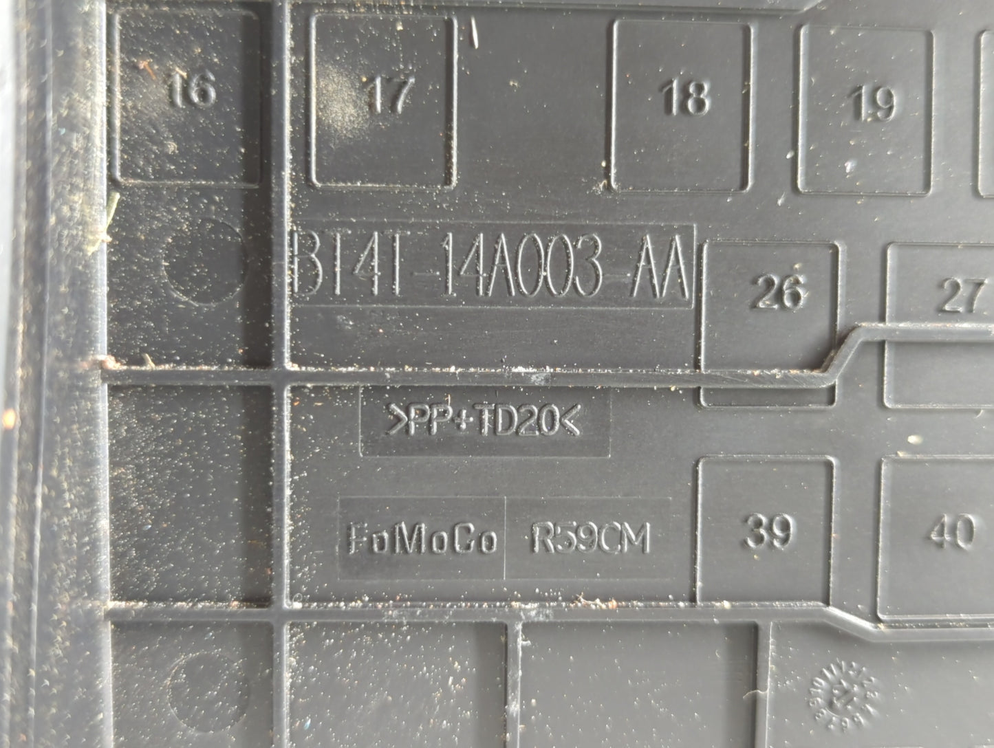 2013 Ford Explorer Fusebox Fuse Box Panel Relay Module P/N:BT4T-14A003-AA Fits OEM Used Auto Parts - Oemusedautoparts1.com