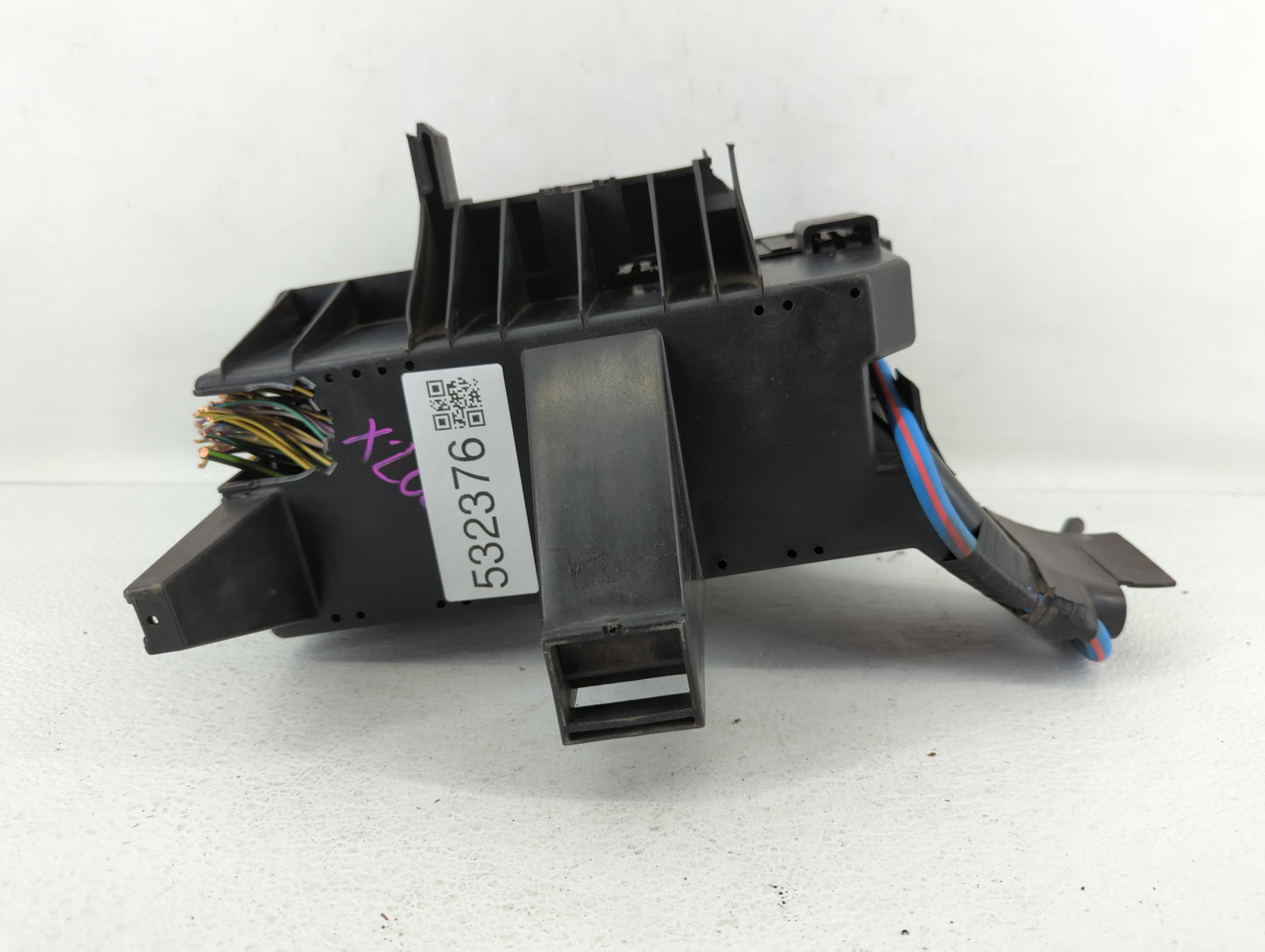 2013 Ford Explorer Fusebox Fuse Box Panel Relay Module P/N:BT4T-14A003-AA Fits OEM Used Auto Parts - Oemusedautoparts1.com