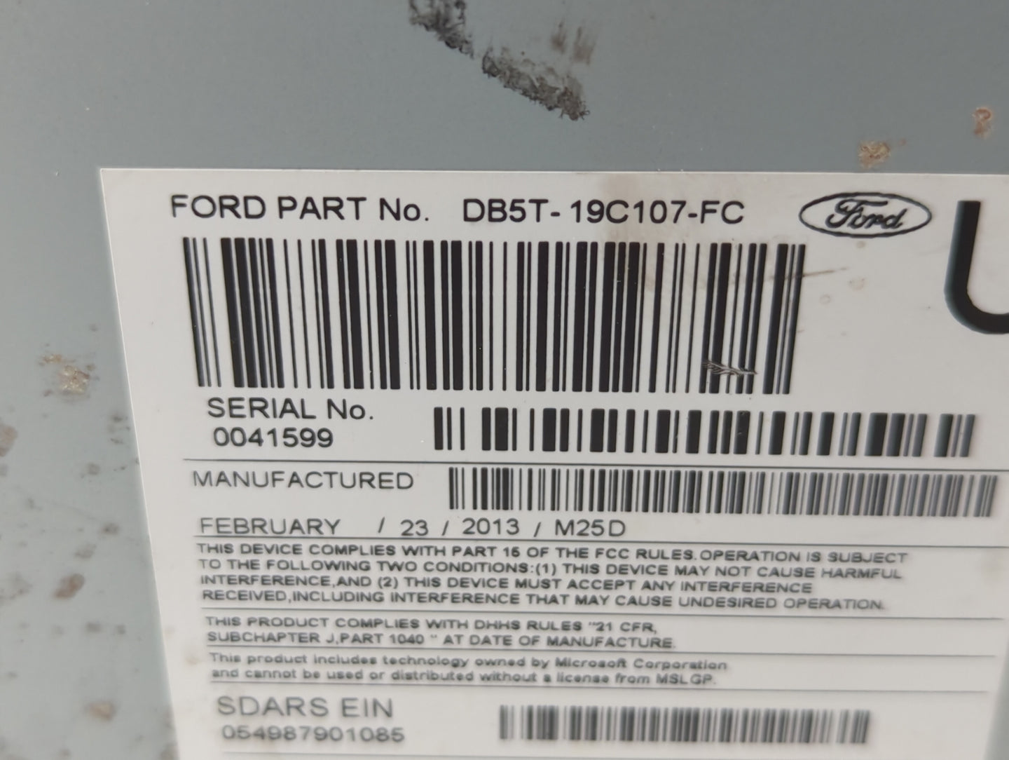 2013 Ford Explorer Radio AM FM Cd Player Receiver Replacement P/N:DB5T-19C107-FC DB5T-19C107-FD Fits OEM Used Auto Parts - O
