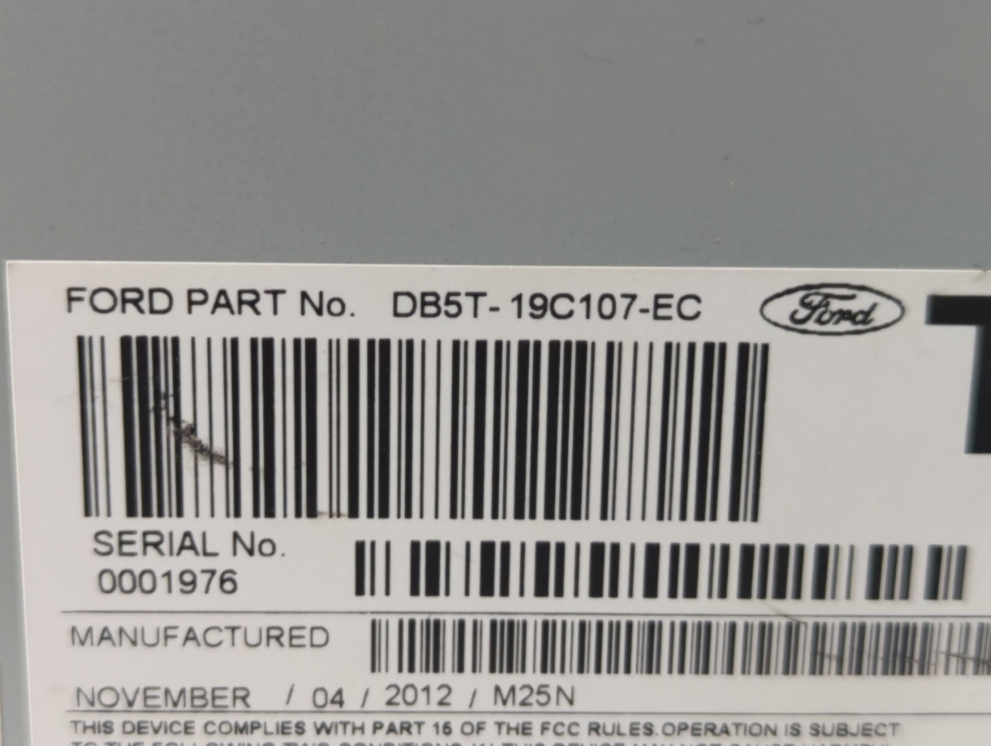 2013-2014 Ford Explorer Am Fm Cd Player Radio Receiver - Oemusedautoparts1.com