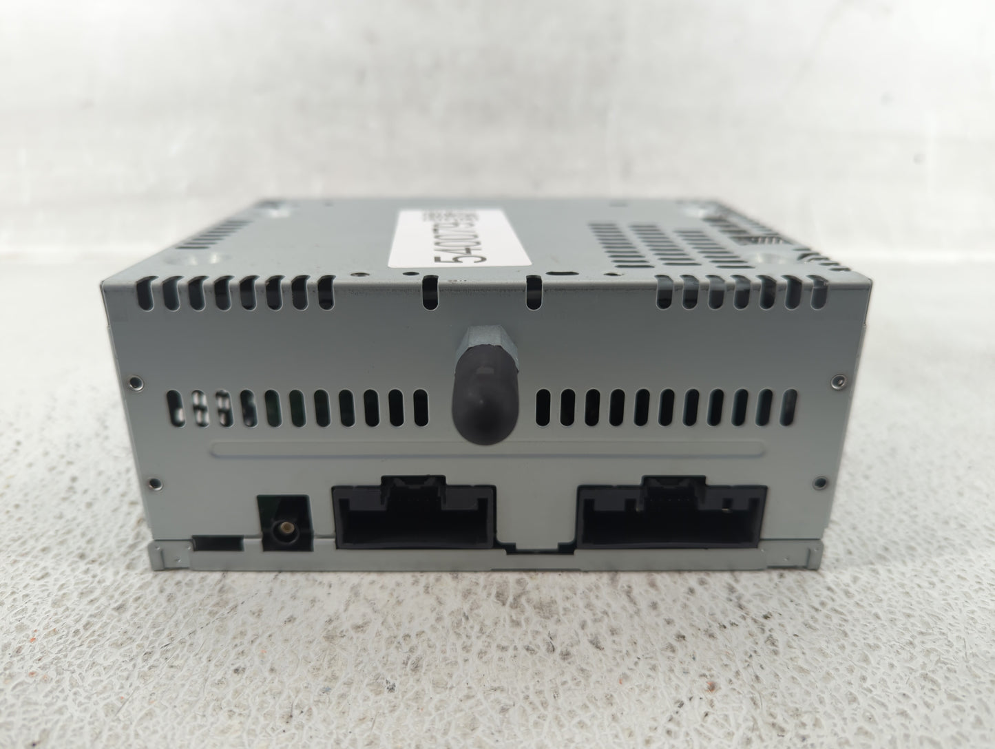 2013-2014 Ford Explorer Am Fm Cd Player Radio Receiver - Oemusedautoparts1.com