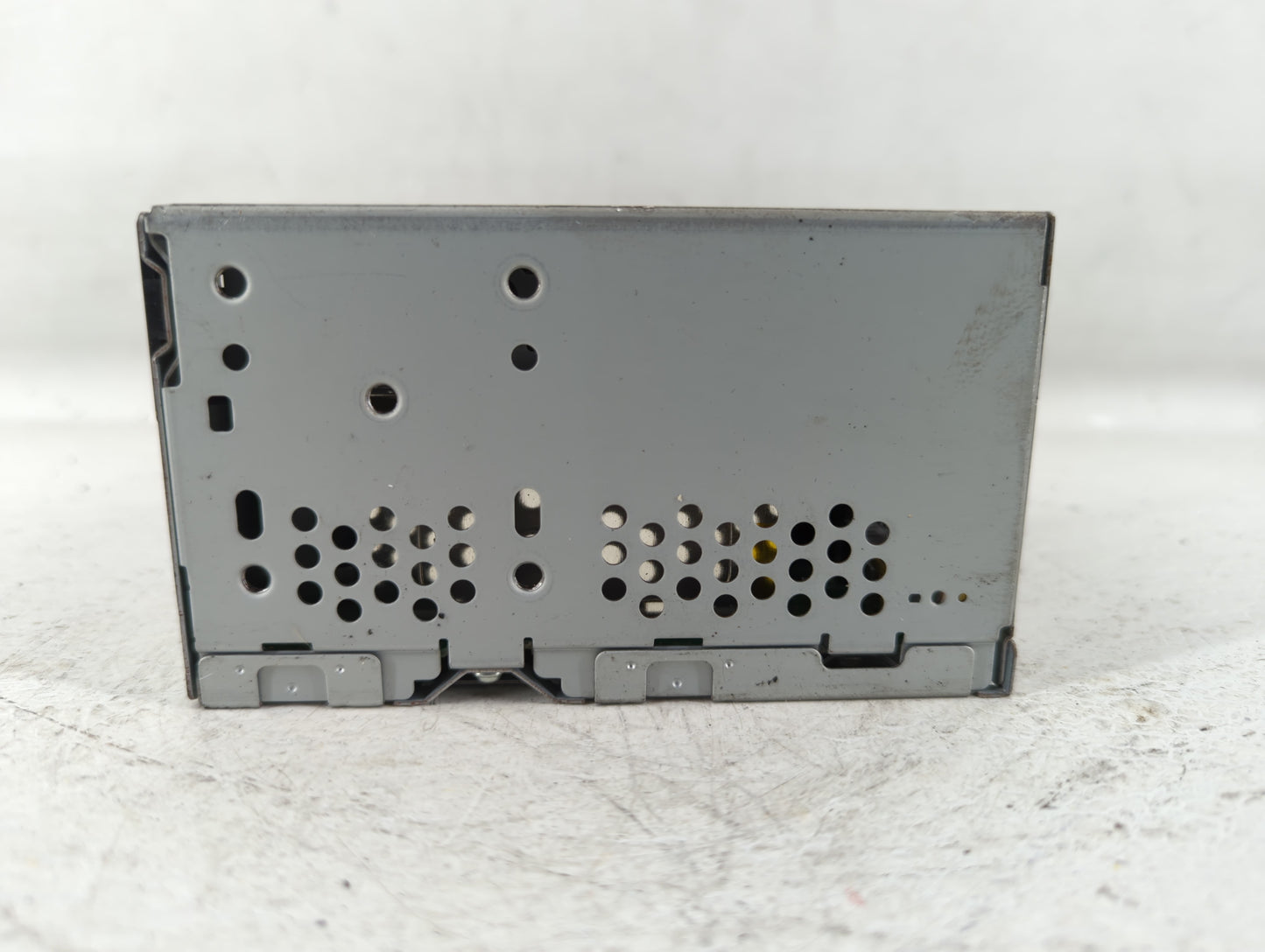 2013-2013 Ford Explorer Am Fm Cd Player Radio Receiver - Oemusedautoparts1.com