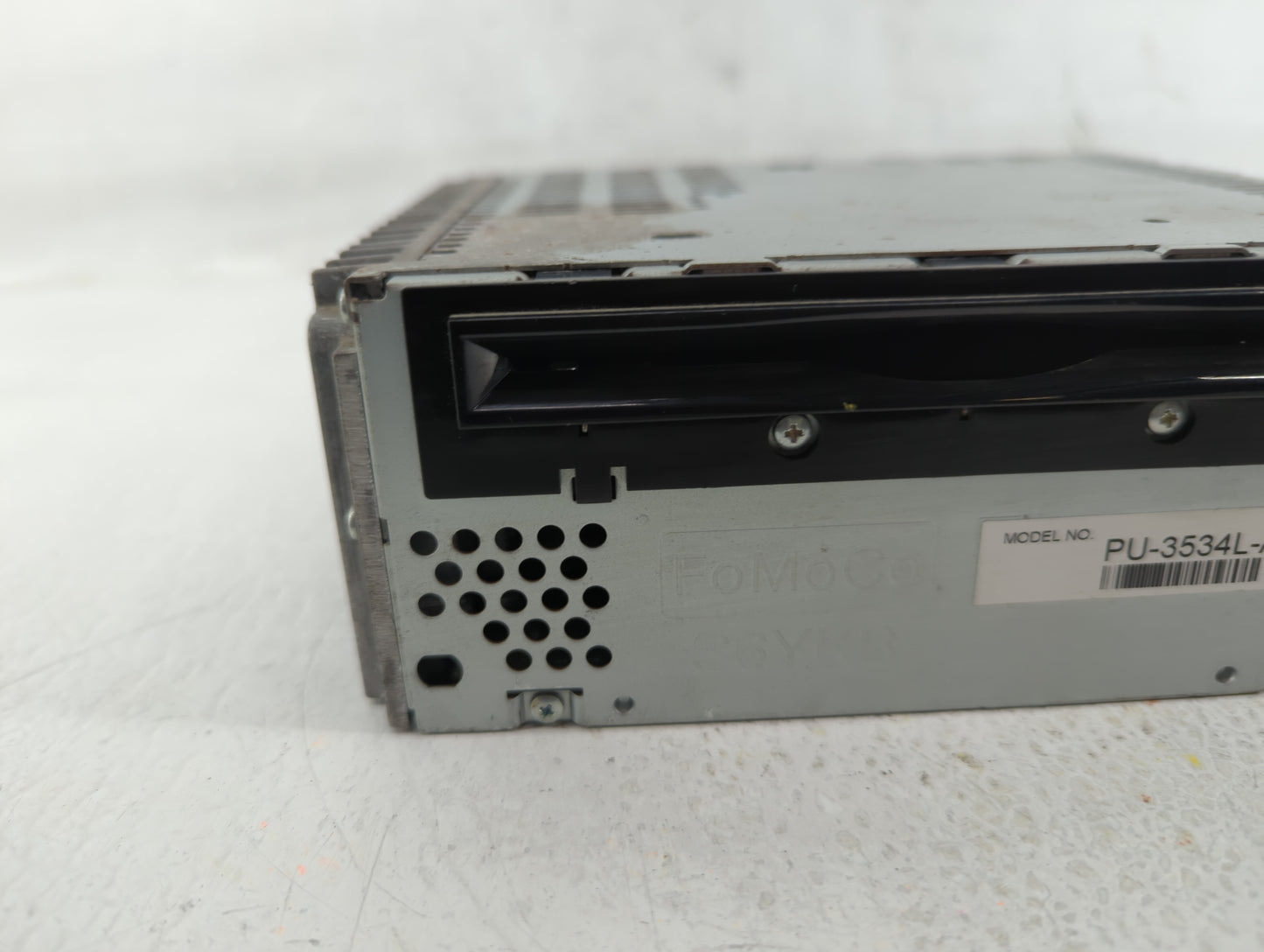 2013 Ford Explorer Radio AM FM Cd Player Receiver Replacement P/N:DB5T-19C107-AA Fits OEM Used Auto Parts - Oemusedautoparts