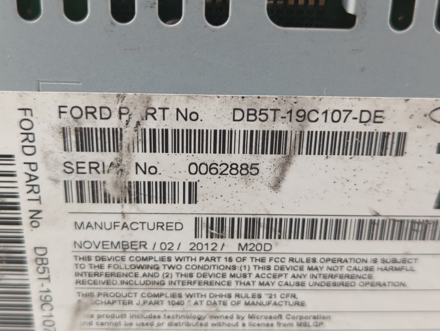 2013 Ford Explorer Radio AM FM Cd Player Receiver Replacement P/N:DB5T-19C107-AA Fits OEM Used Auto Parts - Oemusedautoparts