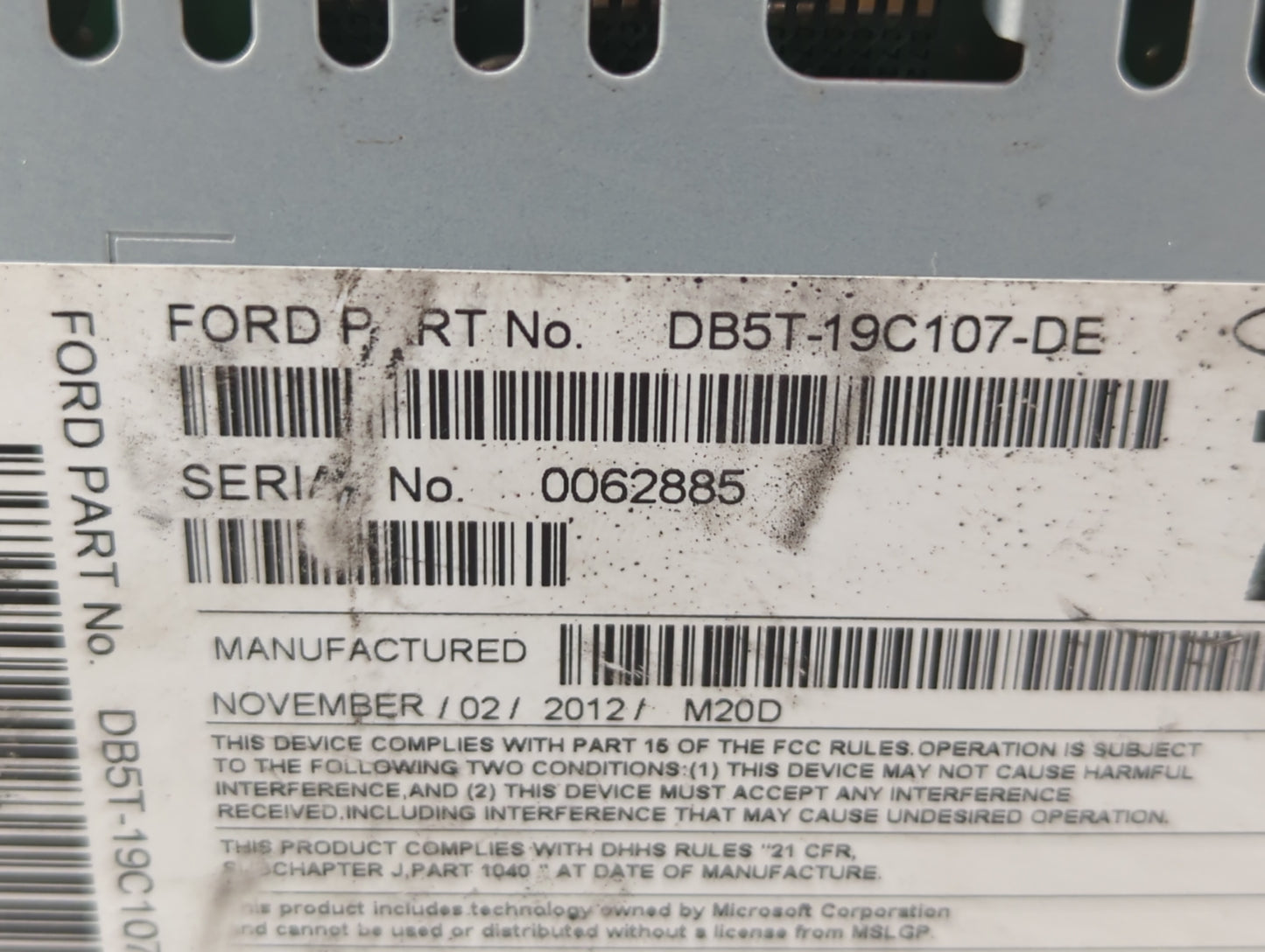 2013 Ford Explorer Radio AM FM Cd Player Receiver Replacement P/N:DB5T-19C107-AA Fits OEM Used Auto Parts - Oemusedautoparts