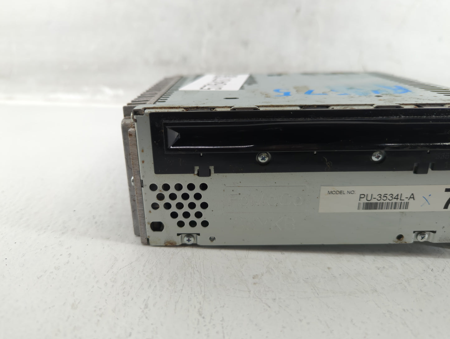 2013 Ford Explorer Radio AM FM Cd Player Receiver Replacement P/N:DB5T-19C107-DE Fits OEM Used Auto Parts - Oemusedautoparts