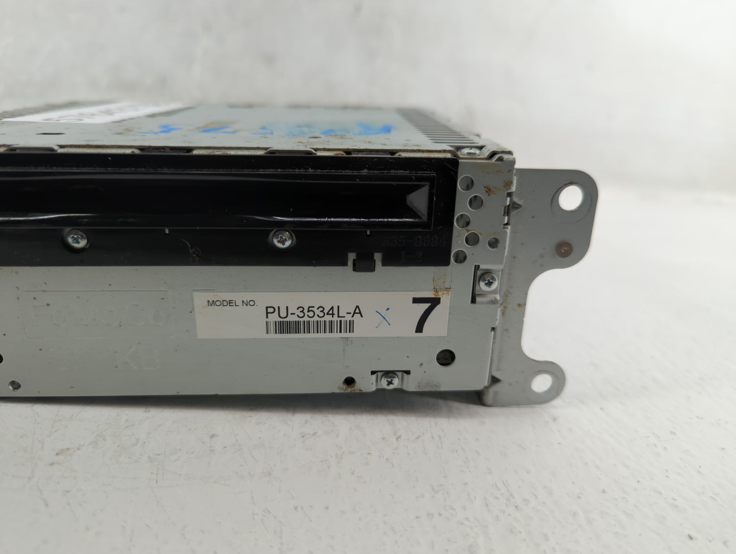 2013 Ford Explorer Radio AM FM Cd Player Receiver Replacement P/N:DB5T-19C107-DE Fits OEM Used Auto Parts - Oemusedautoparts