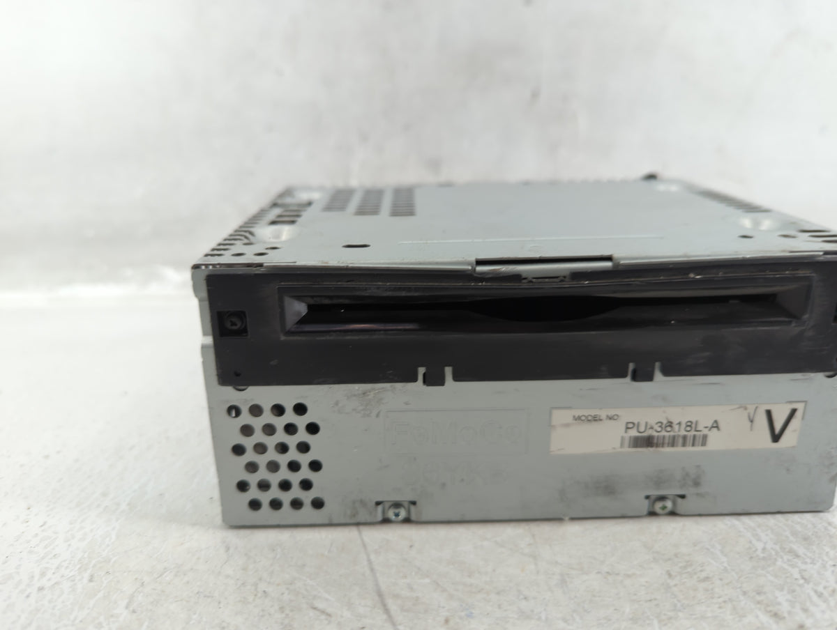 2013-2013 Ford Explorer Am Fm Cd Player Radio Receiver 582605 - Oemusedautoparts1.com