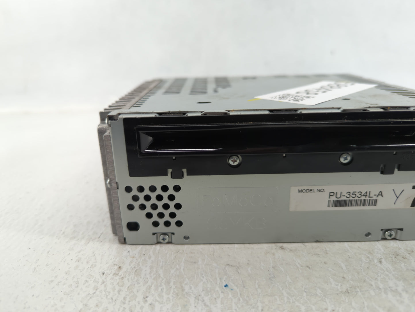 2013 Ford Explorer Radio AM FM Cd Player Receiver Replacement P/N:DB5T-19C107-DE Fits OEM Used Auto Parts - Oemusedautoparts