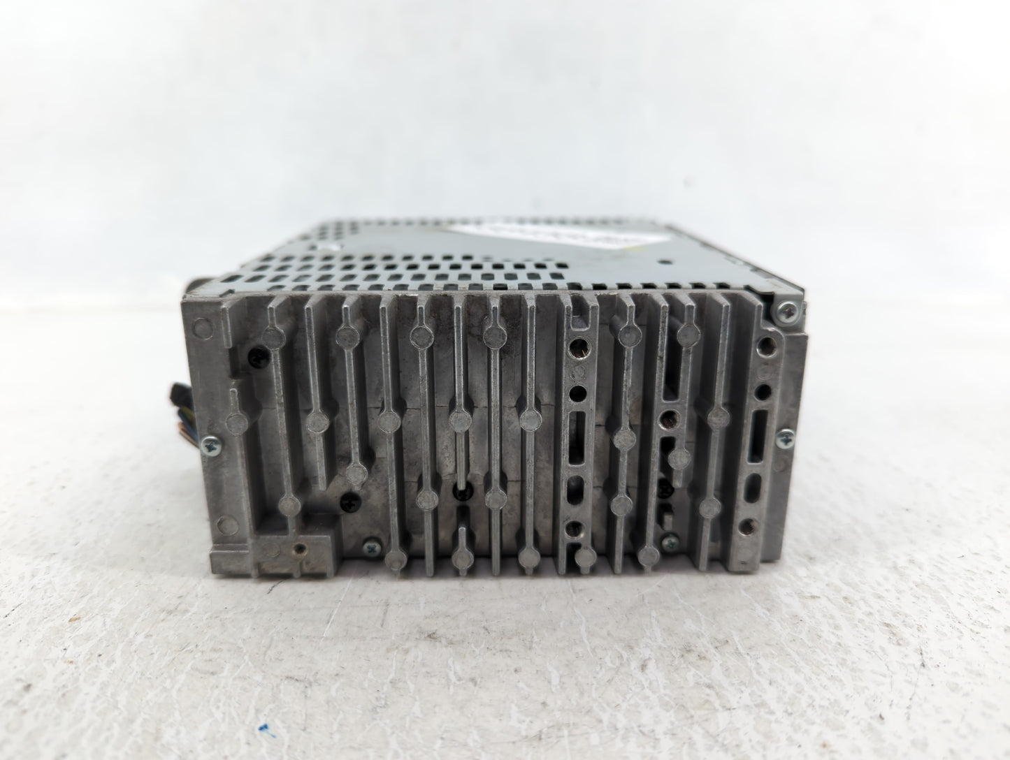 2013 Ford Explorer Radio AM FM Cd Player Receiver Replacement P/N:DB5T-19C107-DE Fits OEM Used Auto Parts - Oemusedautoparts