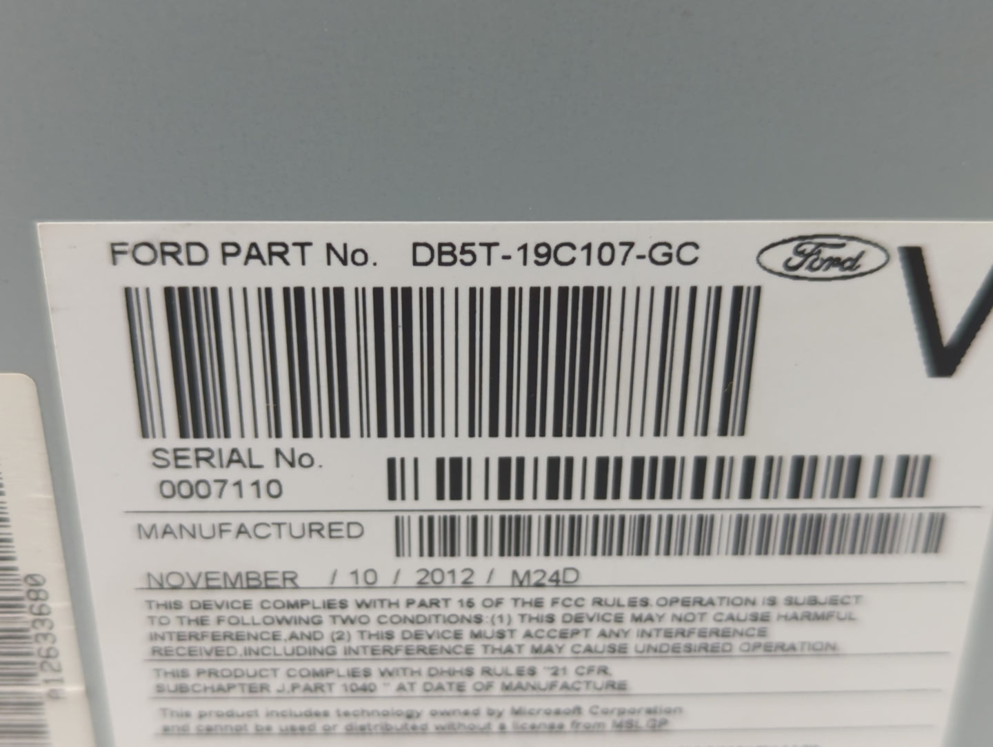 2013 Ford Explorer Radio AM FM Cd Player Receiver Replacement P/N:DB5T-19C107-GC Fits OEM Used Auto Parts - Oemusedautoparts