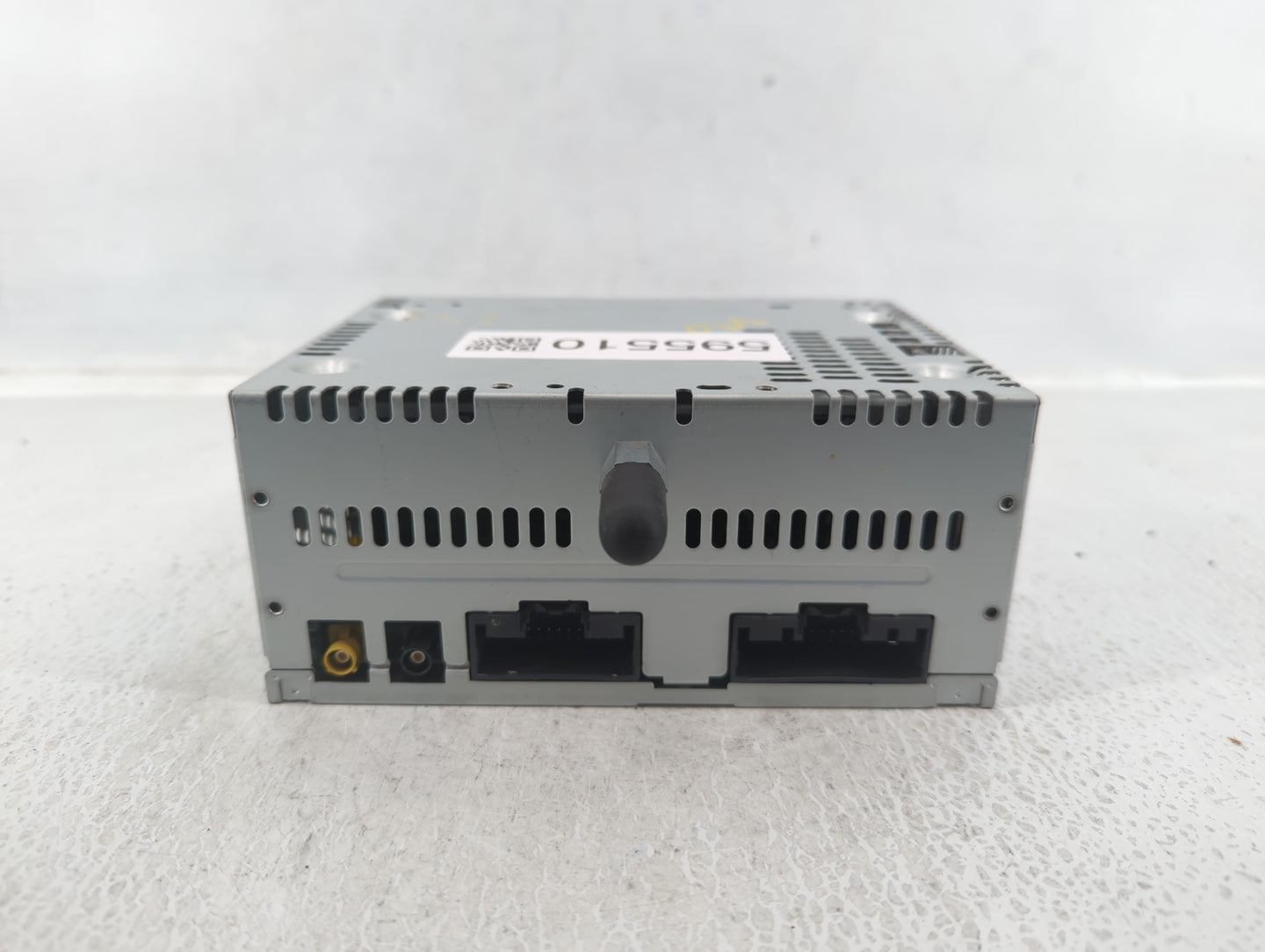 2013 Ford Explorer Radio AM FM Cd Player Receiver Replacement P/N:DB5T-19C107-GC Fits OEM Used Auto Parts - Oemusedautoparts