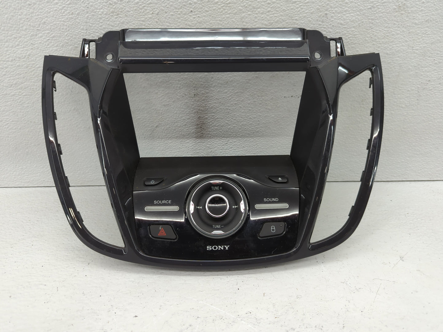 2013-2015 Ford Explorer Radio Control Panel - Oemusedautoparts1.com