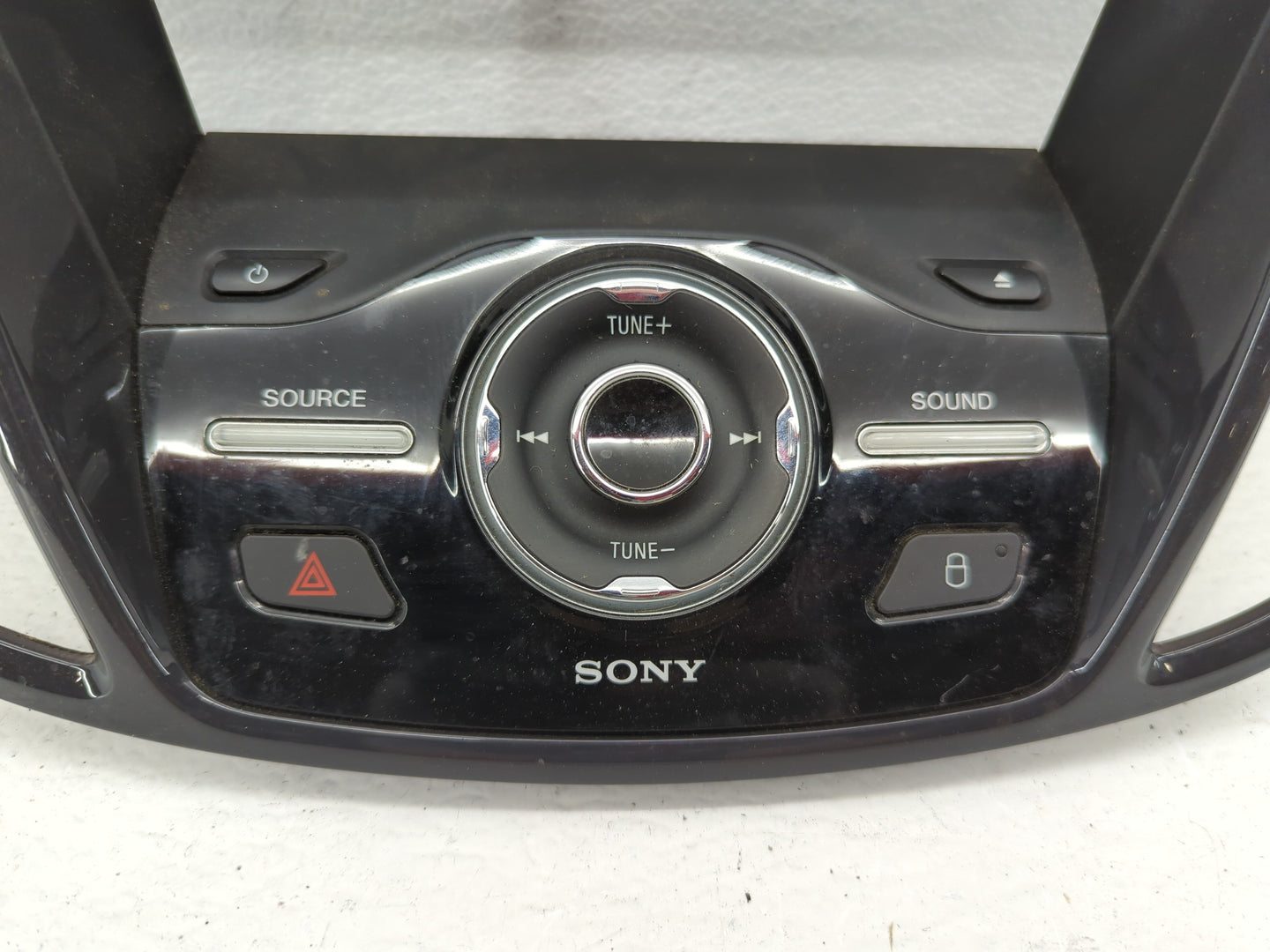 2013-2015 Ford Explorer Radio Control Panel - Oemusedautoparts1.com