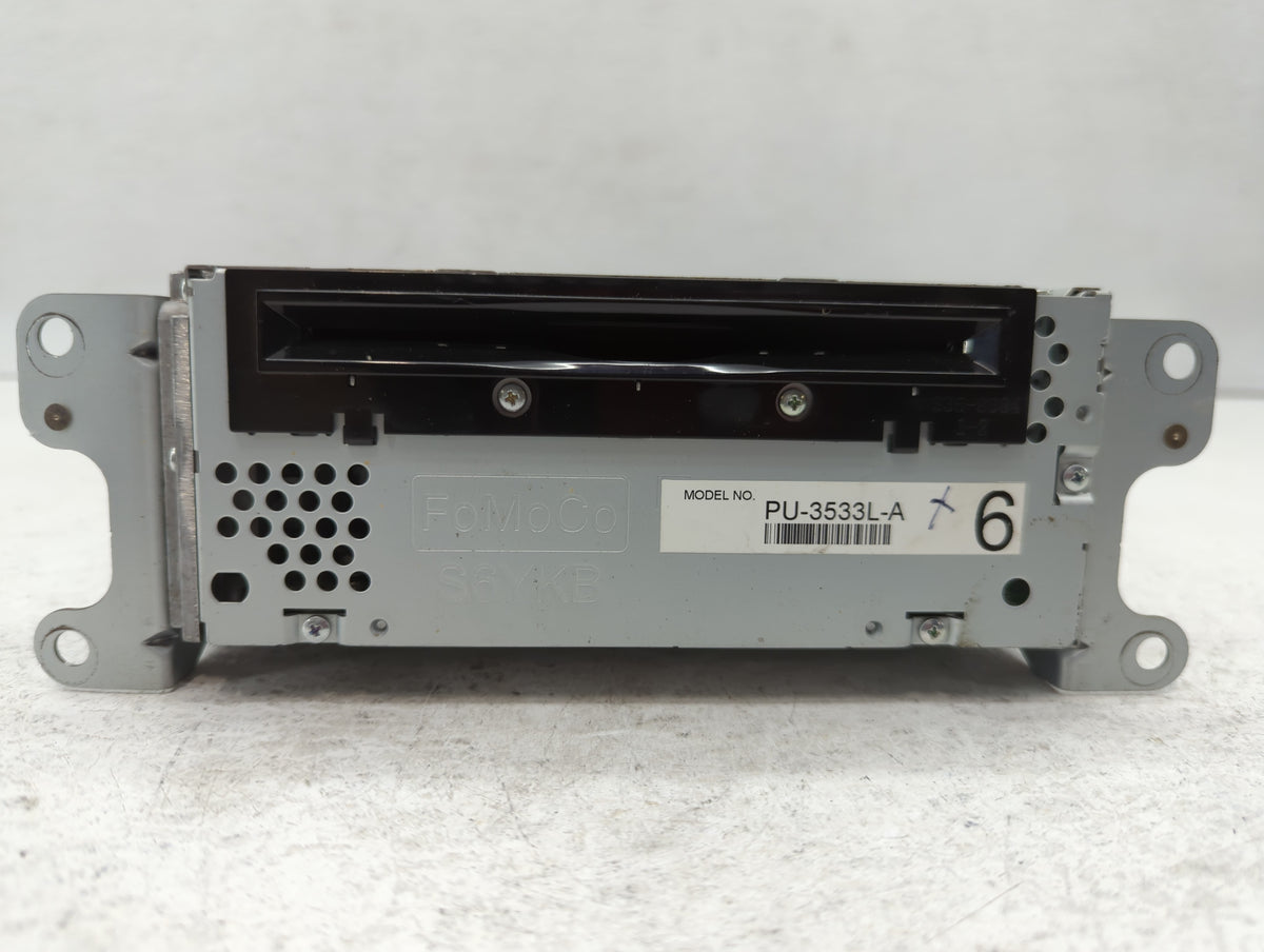 2013-2013 Ford Explorer Am Fm Cd Player Radio Receiver 596767 - Oemusedautoparts1.com