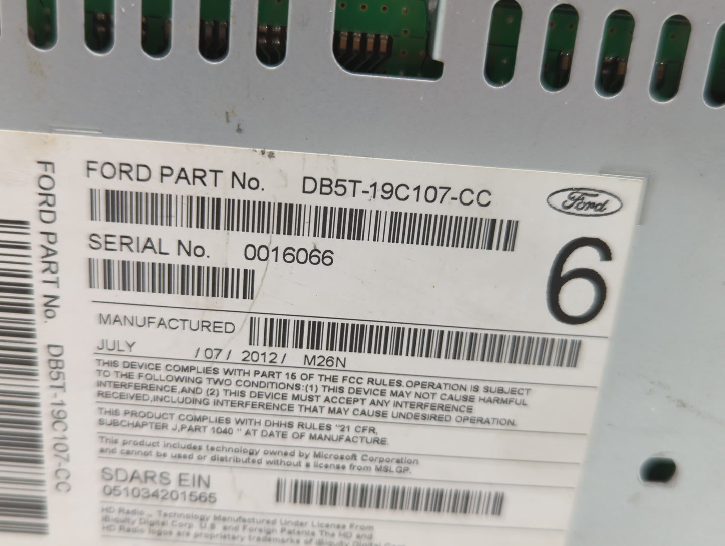 2013-2013 Ford Explorer Am Fm Cd Player Radio Receiver - Oemusedautoparts1.com