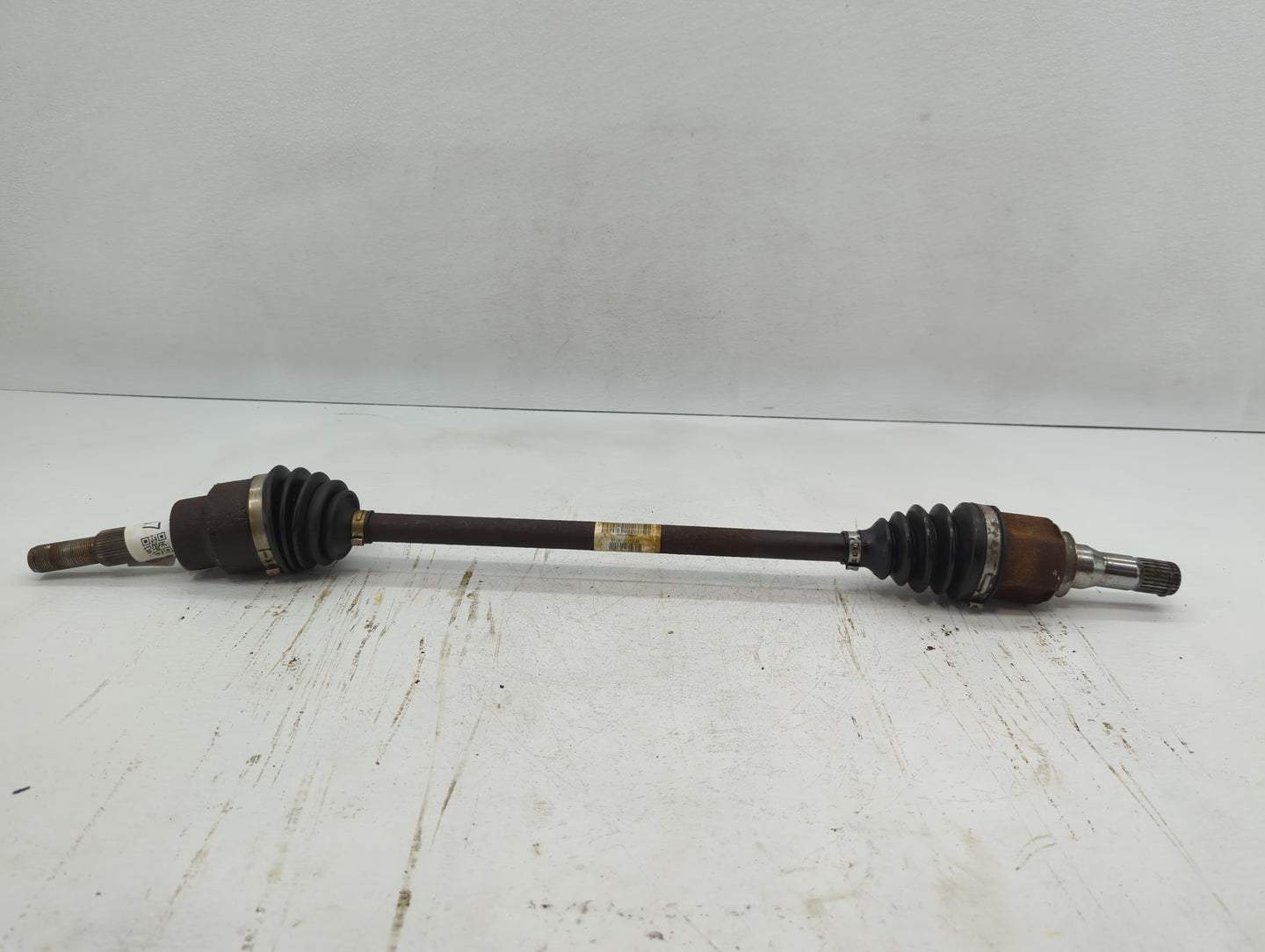 2011-2019 Ford Explorer Axle Shaft Front Driver Cv C/v - Oemusedautoparts1.com