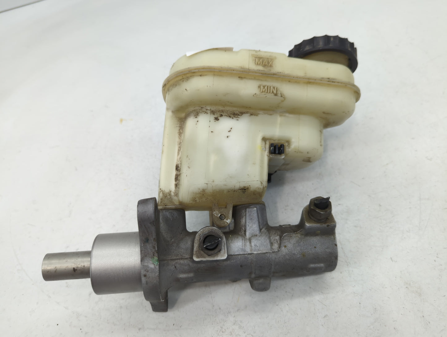 Ford Explorer Brake Master Cylinder - Oemusedautoparts1.com