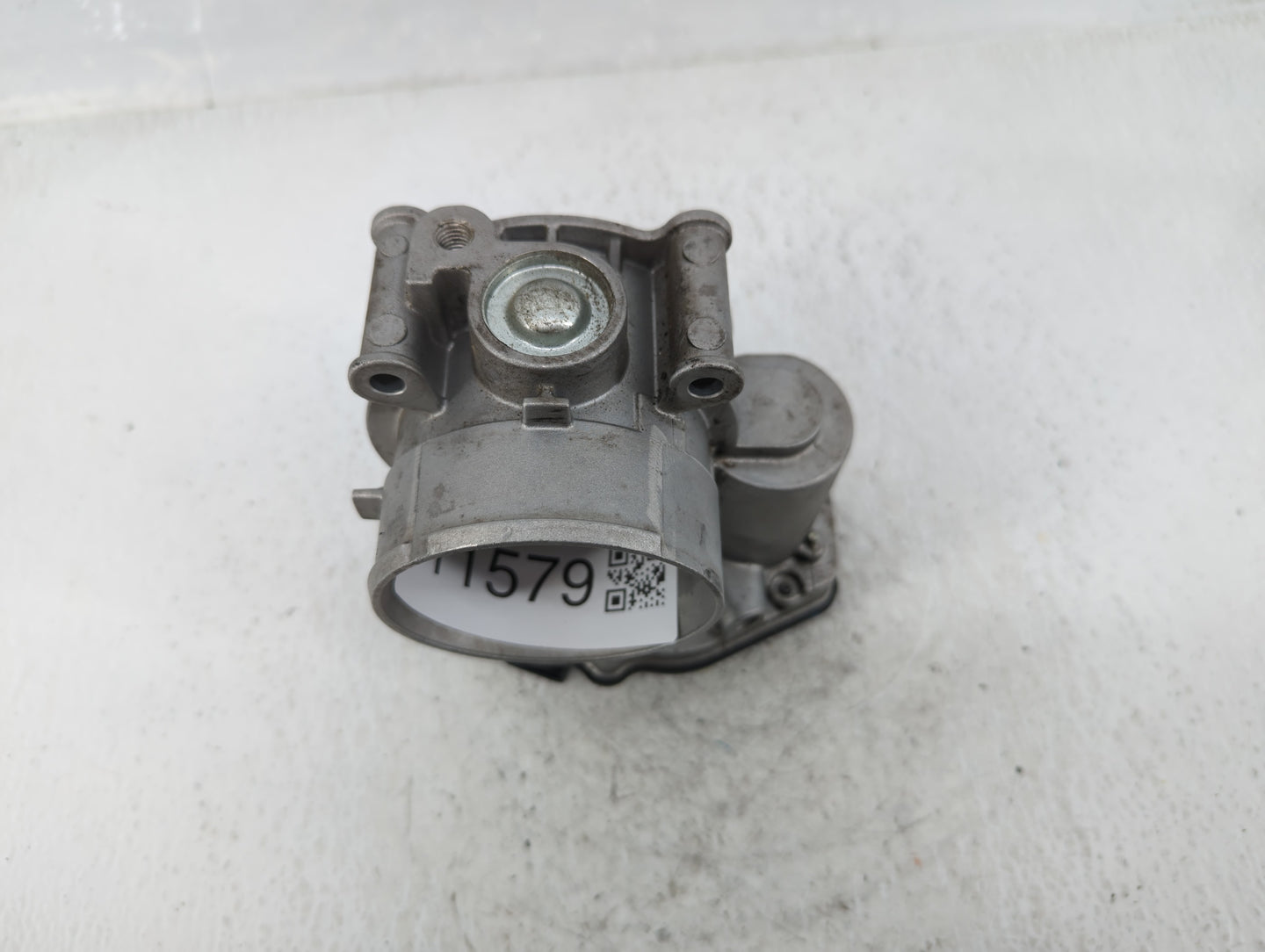 2011-2019 Ford Explorer Throttle Body P/N:AT4E-9F991-EJ Fits Fits 2011 2012 2013 2014 2015 2016 2017 2018 2019 OEM Used Auto