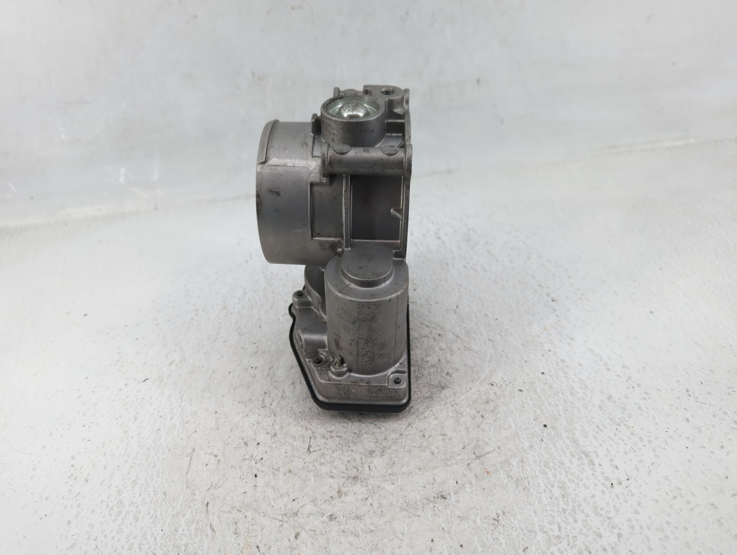 2011-2019 Ford Explorer Throttle Body P/N:AT4E-9F991-EJ Fits Fits 2011 2012 2013 2014 2015 2016 2017 2018 2019 OEM Used Auto
