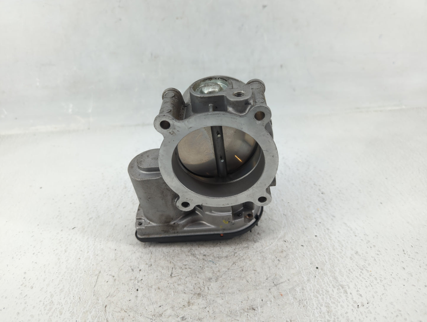 2011-2019 Ford Explorer Throttle Body P/N:AT4E-9F991-EJ Fits Fits 2011 2012 2013 2014 2015 2016 2017 2018 2019 OEM Used Auto