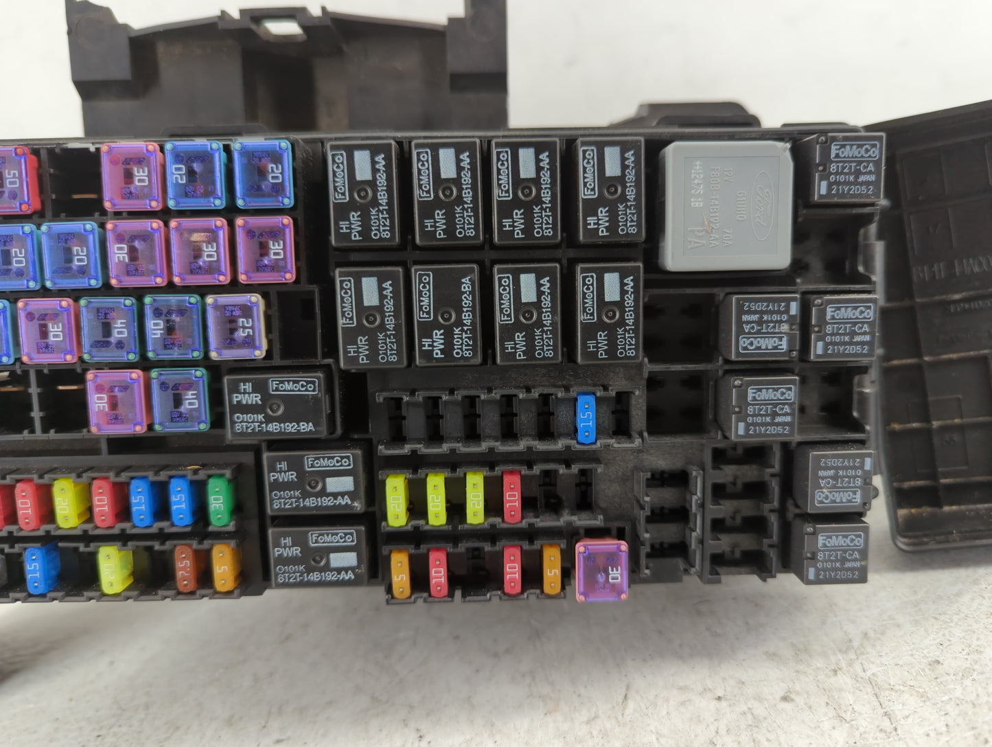 2013 Ford Explorer Fusebox Fuse Box Panel Relay Module P/N:BT4T-14A003-AA Fits OEM Used Auto Parts - Oemusedautoparts1.com