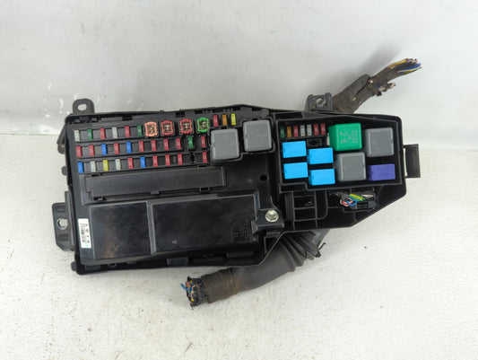 2013 Ford Explorer Fusebox Fuse Box Panel Relay Module P/N:BB07PE2 070928 Fits OEM Used Auto Parts