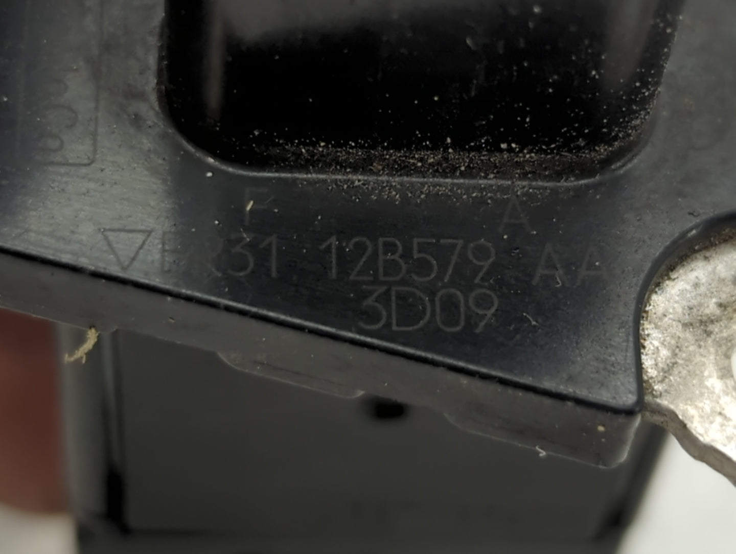 2013-2015 Ford Explorer Mass Air Flow Meter Maf - Oemusedautoparts1.com