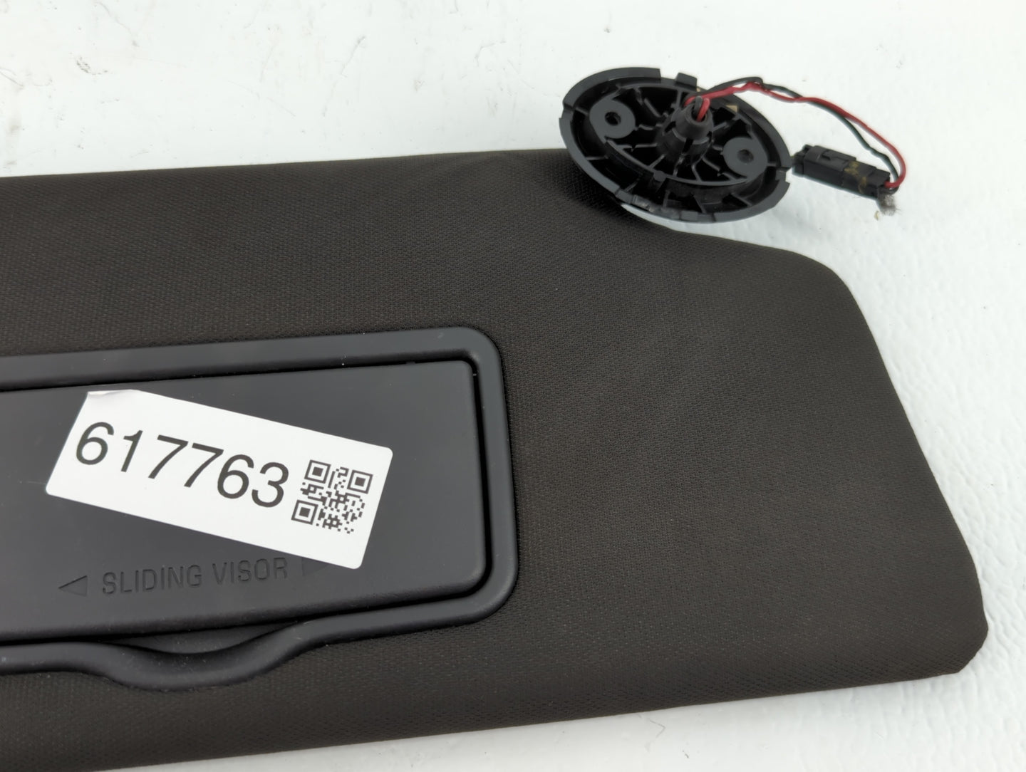 2011-2015 Ford Explorer Sun Visor Shade Replacement Passenger Right Mirror Fits Fits 2011 2012 2013 2014 2015 OEM Used Auto 