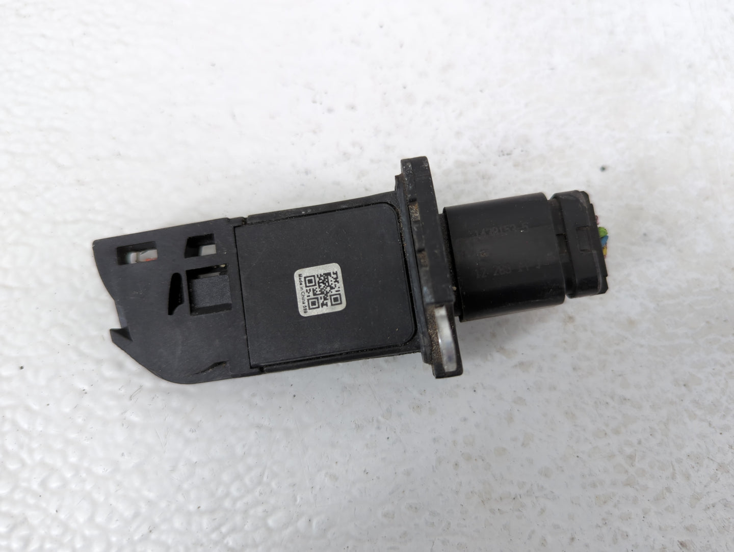 2013-2015 Ford Explorer Mass Air Flow Meter Maf - Oemusedautoparts1.com