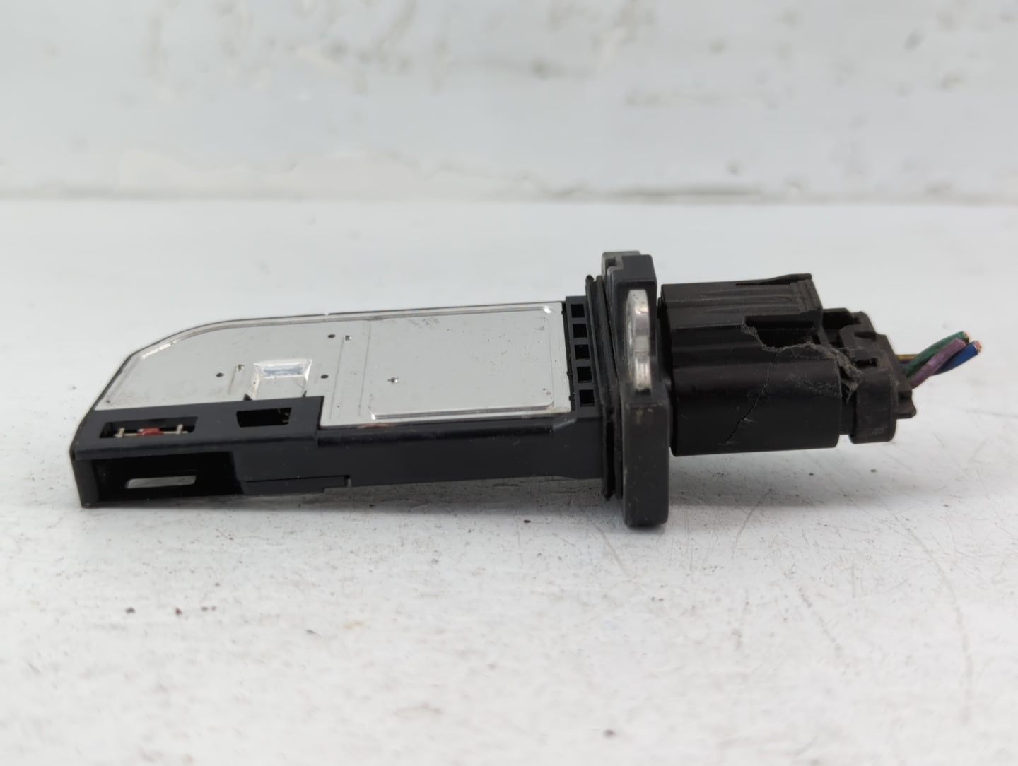 2013-2015 Ford Explorer Mass Air Flow Meter Maf - Oemusedautoparts1.com