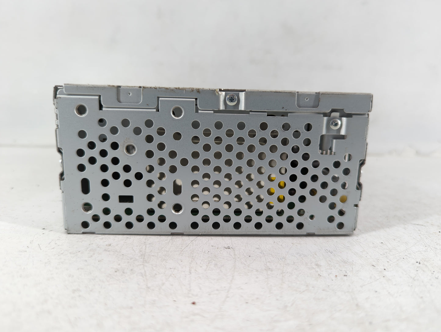 2013 Ford Explorer Radio AM FM Cd Player Receiver Replacement P/N:DB5T-19C107-DD Fits OEM Used Auto Parts - Oemusedautoparts