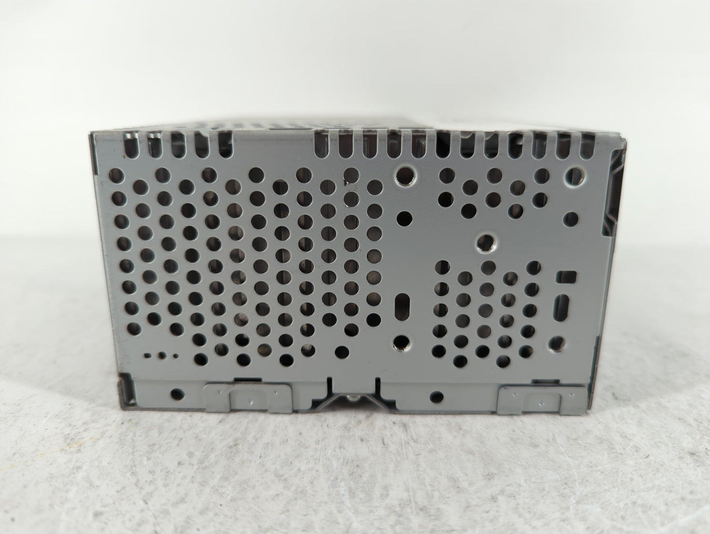 2013-2013 Ford Explorer Am Fm Cd Player Radio Receiver - Oemusedautoparts1.com