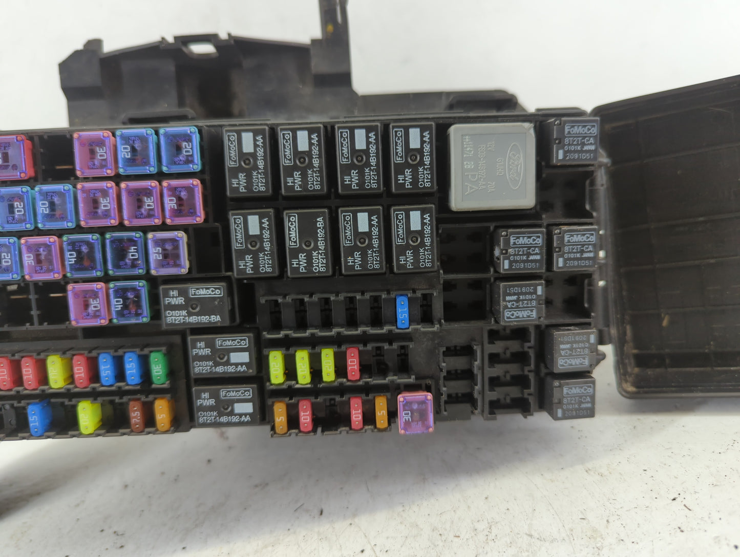 2013 Ford Explorer Fusebox Fuse Box Panel Relay Module P/N:BT4T-14A003-AA Fits OEM Used Auto Parts - Oemusedautoparts1.com