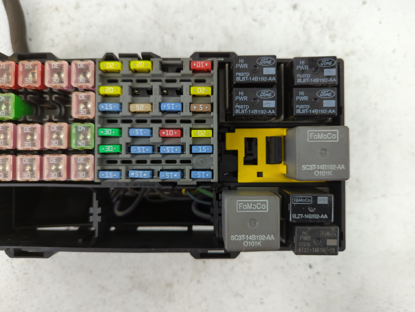 2013 Ford Explorer Fusebox Fuse Box Panel Relay Module P/N:9L9T 14398 BHB 0744360 Fits OEM Used Auto Parts - Oemusedautopart