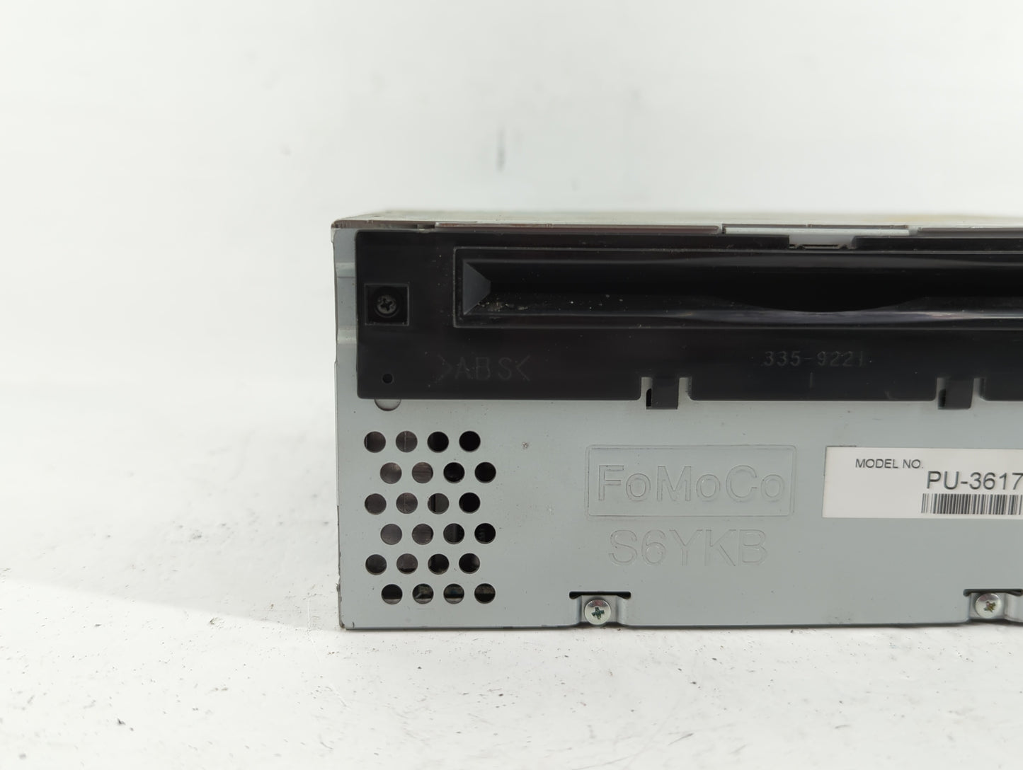 2013 Ford Explorer Radio AM FM Cd Player Receiver Replacement P/N:DB5T-19C107-FC Fits OEM Used Auto Parts - Oemusedautoparts