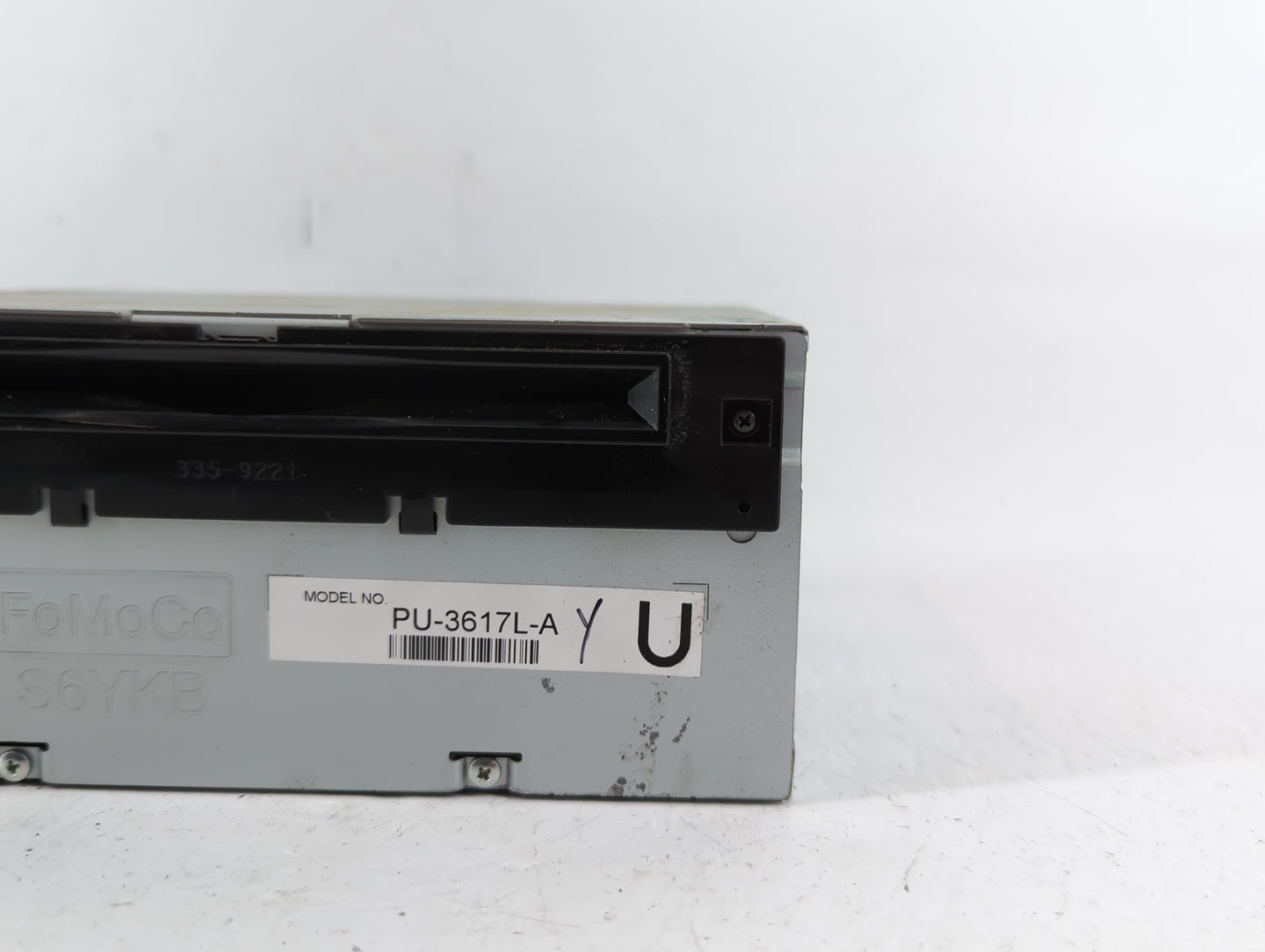 2013 Ford Explorer Radio AM FM Cd Player Receiver Replacement P/N:DB5T-19C107-FC Fits OEM Used Auto Parts - Oemusedautoparts