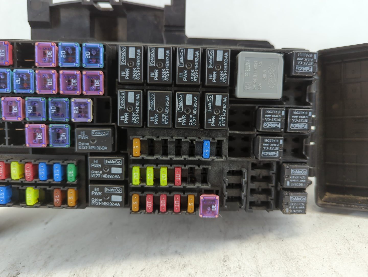 2013 Ford Explorer Fusebox Fuse Box Panel Relay Module P/N:BT4T-14A003-AA Fits OEM Used Auto Parts - Oemusedautoparts1.com