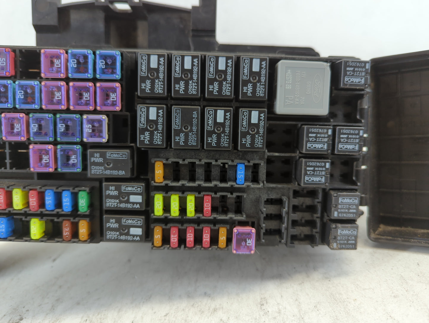 2013 Ford Explorer Fusebox Fuse Box Panel Relay Module P/N:BT4T-14A003-AA Fits OEM Used Auto Parts - Oemusedautoparts1.com