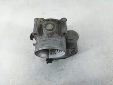 2011-2019 Ford Explorer Throttle Body P/N:130814006623 AT4E-EF Fits Fits 2011 2012 2013 2014 2015 2016 2017 2018 2019 OEM Used Auto Parts
