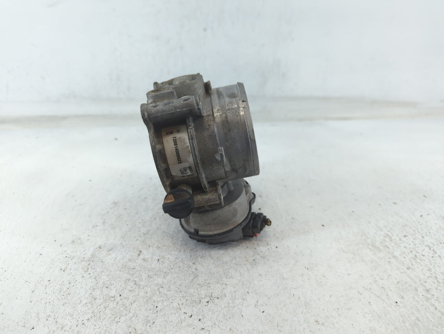 2011-2019 Ford Explorer Throttle Body P/N:130814006623 AT4E-EF Fits Fits 2011 2012 2013 2014 2015 2016 2017 2018 2019 OEM Us