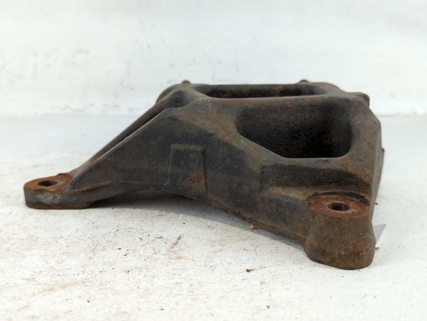 2013 Ford ExplorerMotor Mount Bracket - Oemusedautoparts1.com