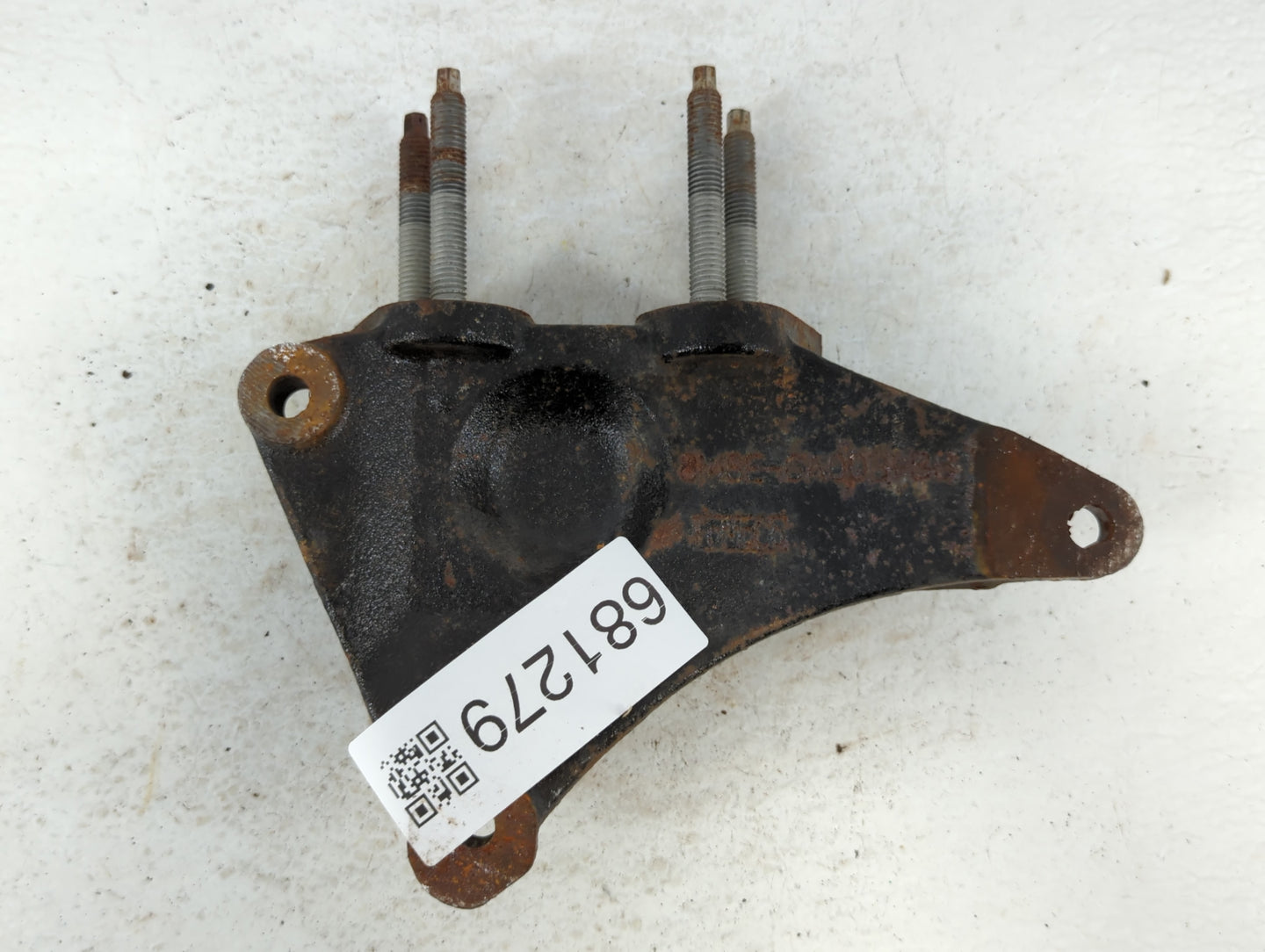 2013 Ford ExplorerMotor Mount Bracket - Oemusedautoparts1.com
