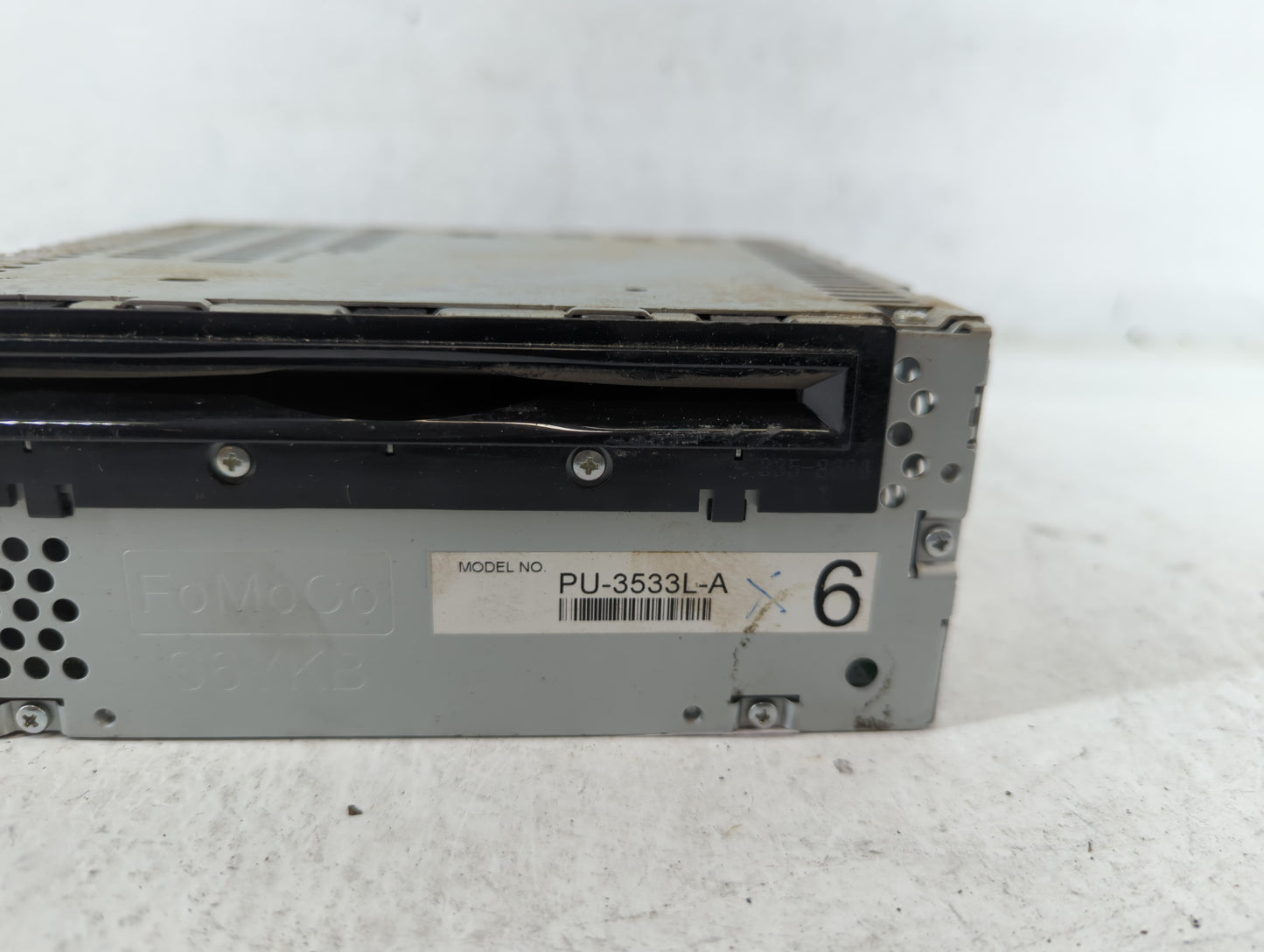 2013 Ford Explorer Radio AM FM Cd Player Receiver Replacement P/N:DB5T-19C107-CC Fits OEM Used Auto Parts - Oemusedautoparts