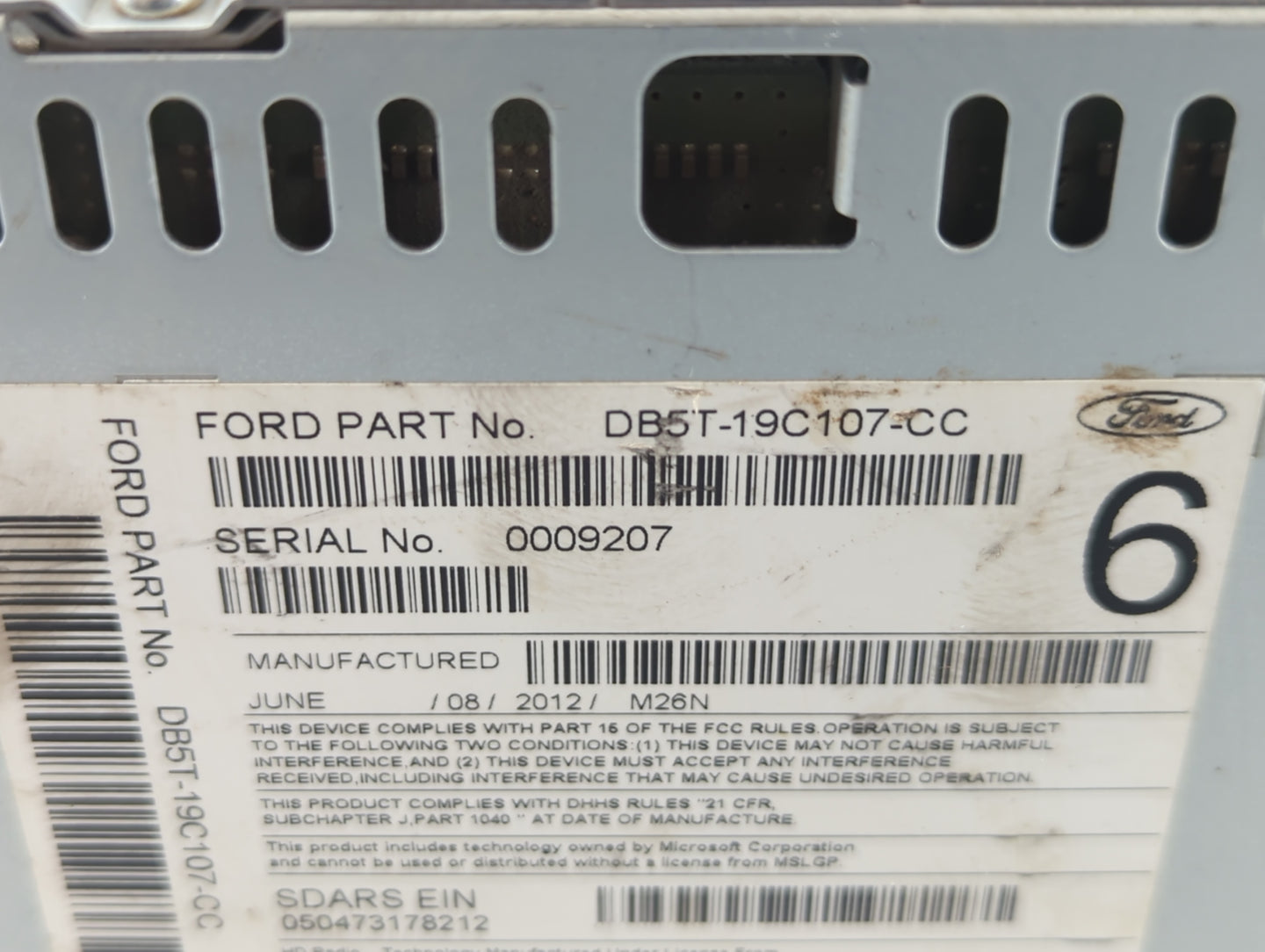 2013 Ford Explorer Radio AM FM Cd Player Receiver Replacement P/N:DB5T-19C107-CC Fits OEM Used Auto Parts - Oemusedautoparts