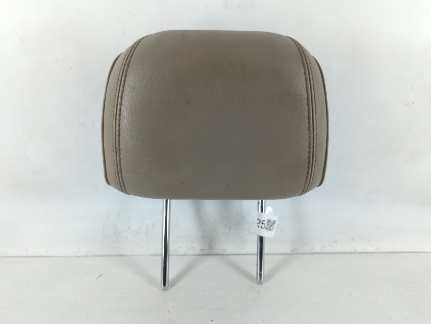 2013-2015 Ford Explorer Headrest Head Rest Rear Seat Fits Fits 2013 2014 2015 OEM Used Auto Parts - Oemusedautoparts1.com