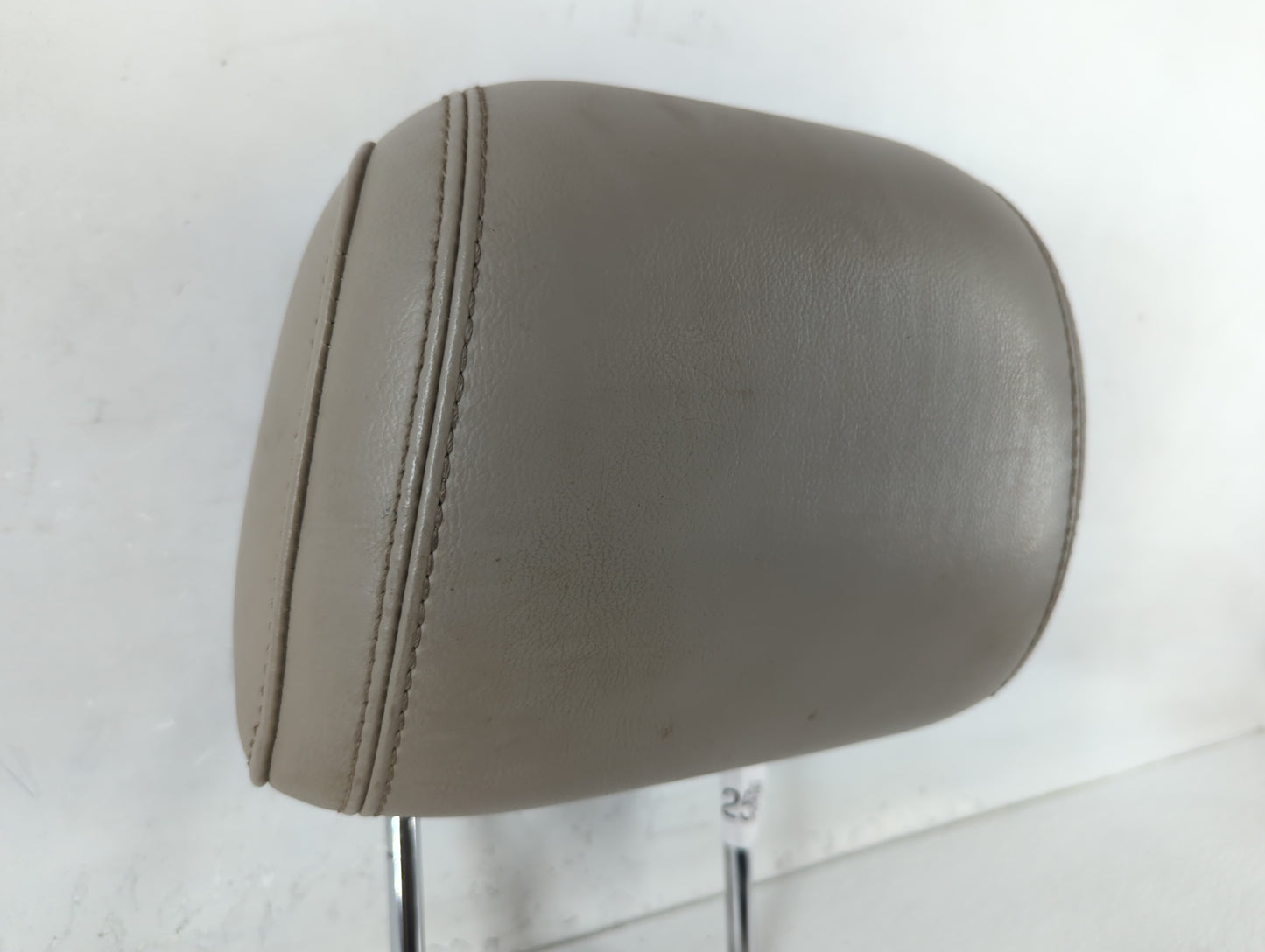 2013-2015 Ford Explorer Headrest Head Rest Rear Seat Fits Fits 2013 2014 2015 OEM Used Auto Parts - Oemusedautoparts1.com