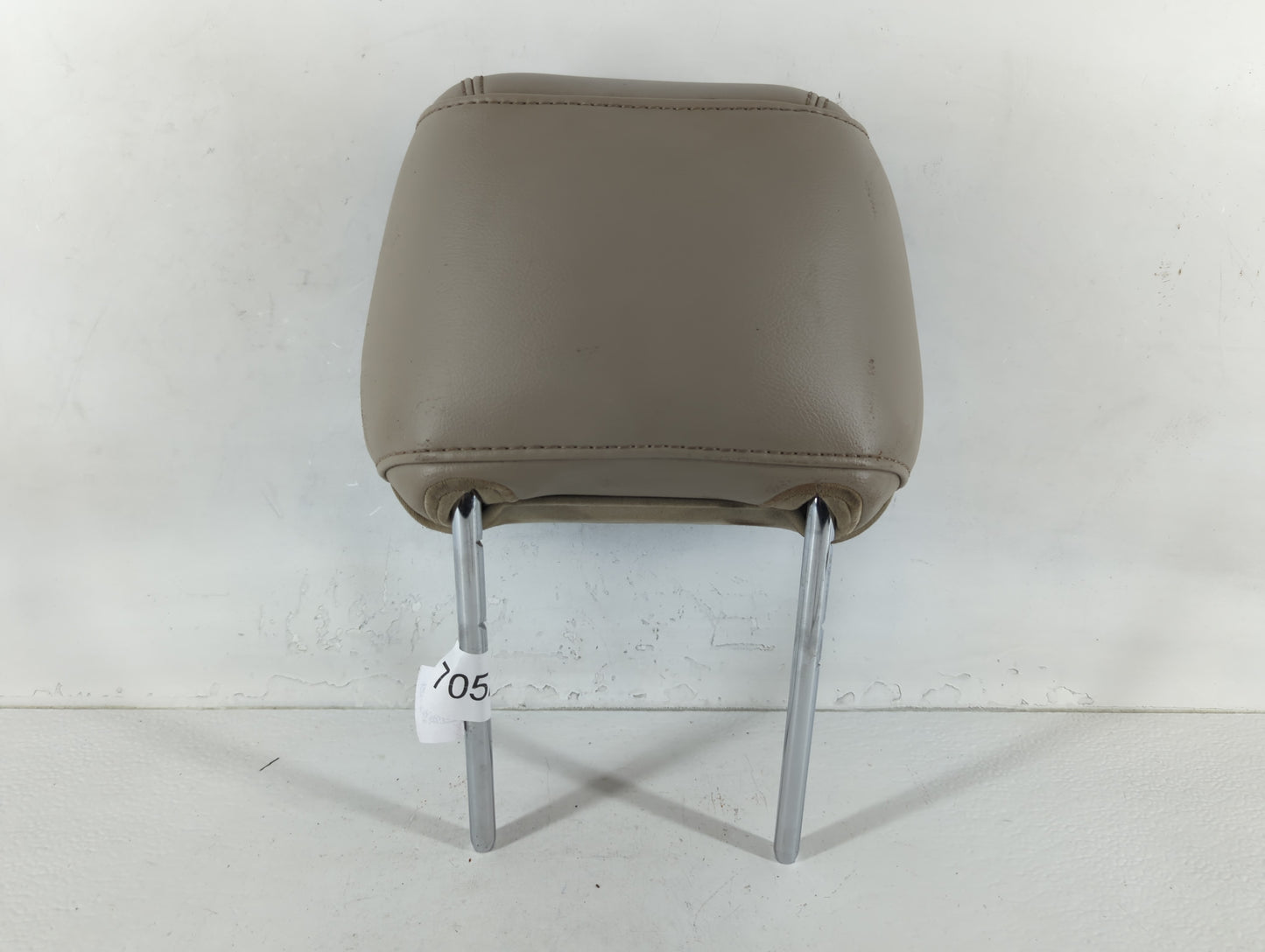 2013-2015 Ford Explorer Headrest Head Rest Rear Seat Fits Fits 2013 2014 2015 OEM Used Auto Parts - Oemusedautoparts1.com