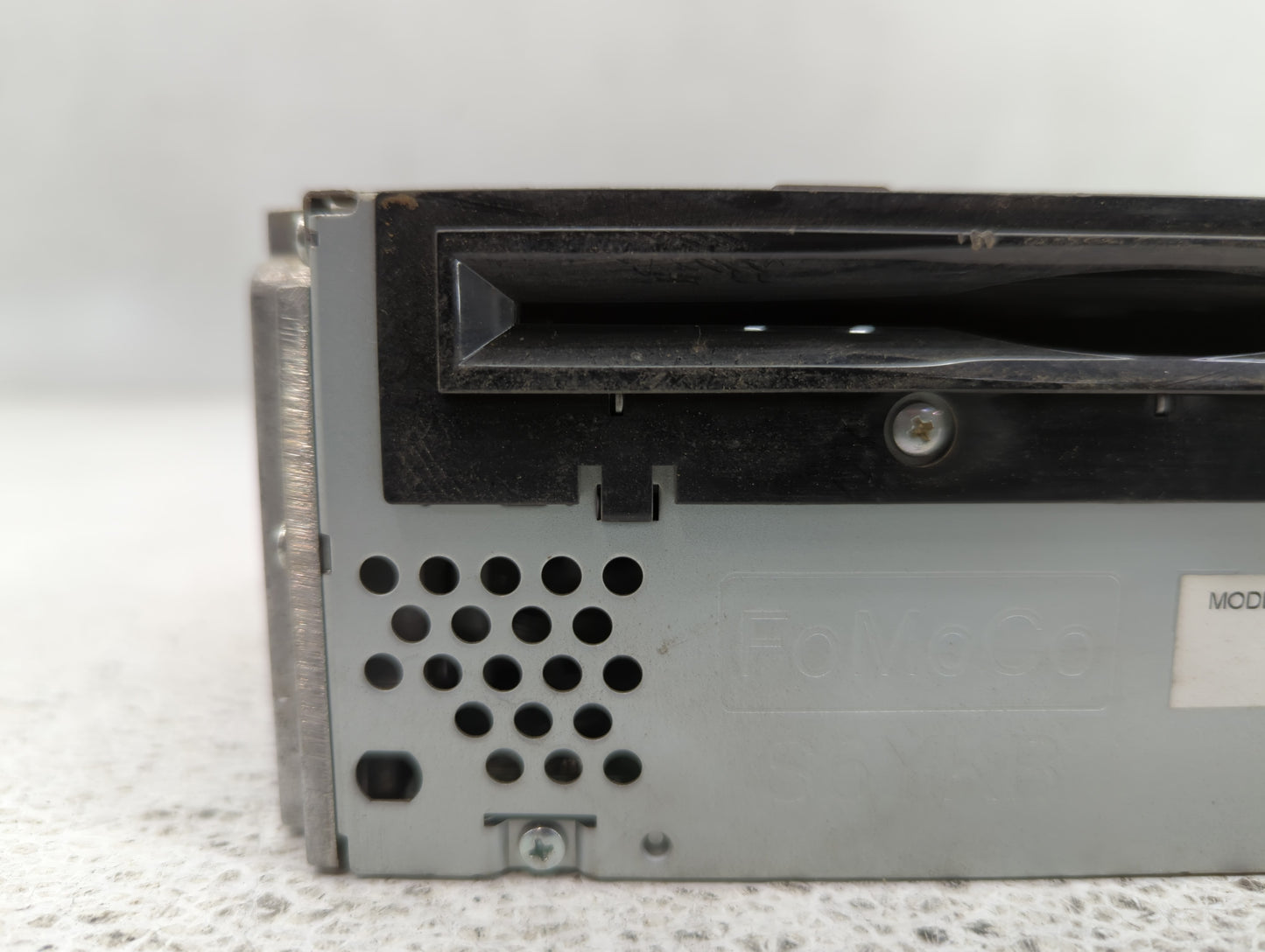 2013 Ford Explorer Radio AM FM Cd Player Receiver Replacement P/N:DB5T-19C107-BC Fits OEM Used Auto Parts - Oemusedautoparts